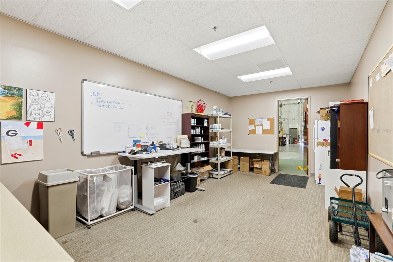 DREWTINA COMMERCE CENTER - Commercial Sale