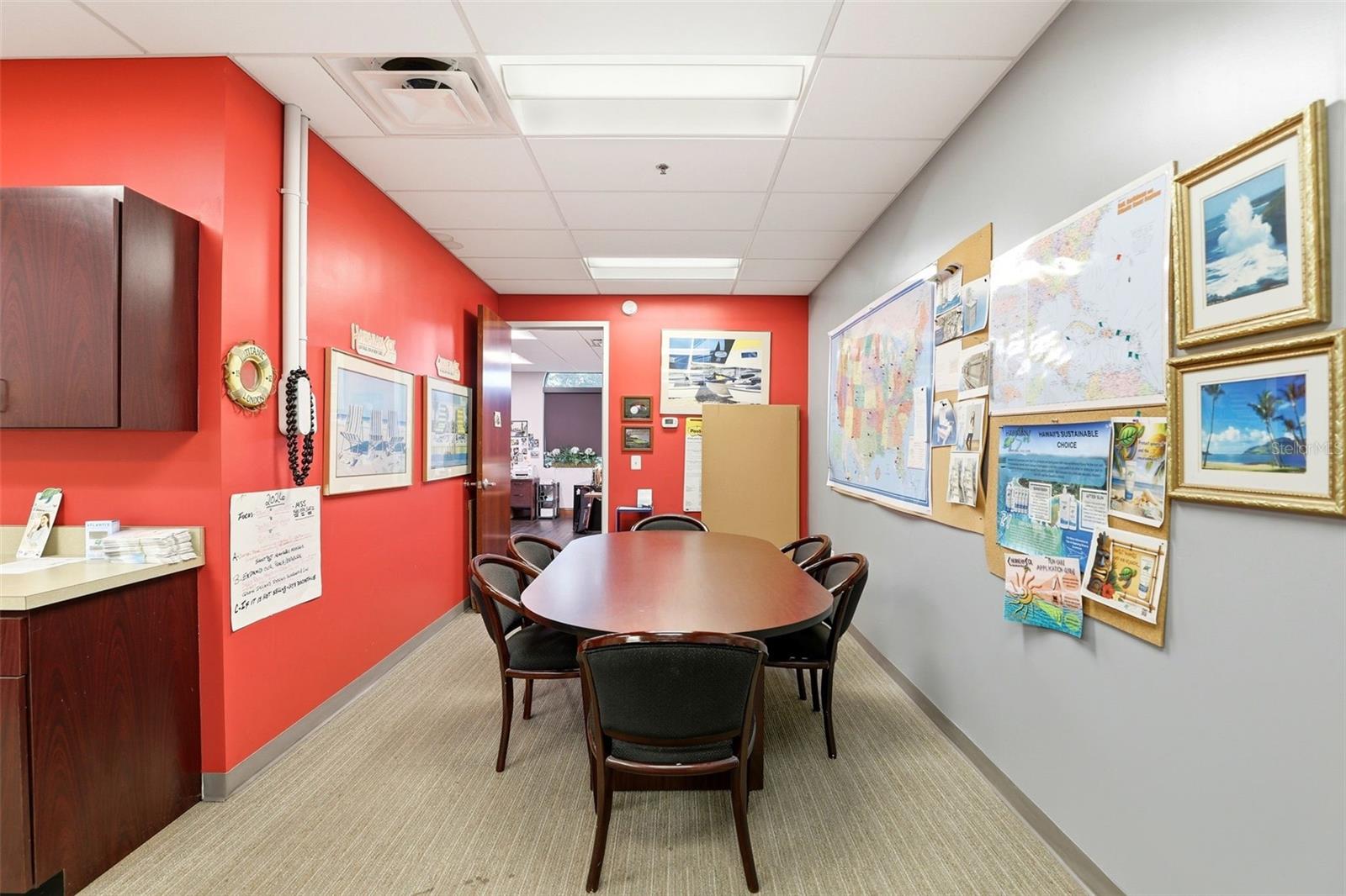 DREWTINA COMMERCE CENTER - Commercial Sale