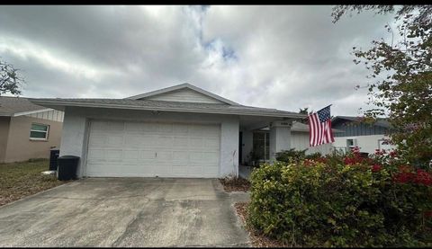 Photo of 2380 Timbercrest Circle W, Clearwater, FL 33763 (MLS # TB8510107)