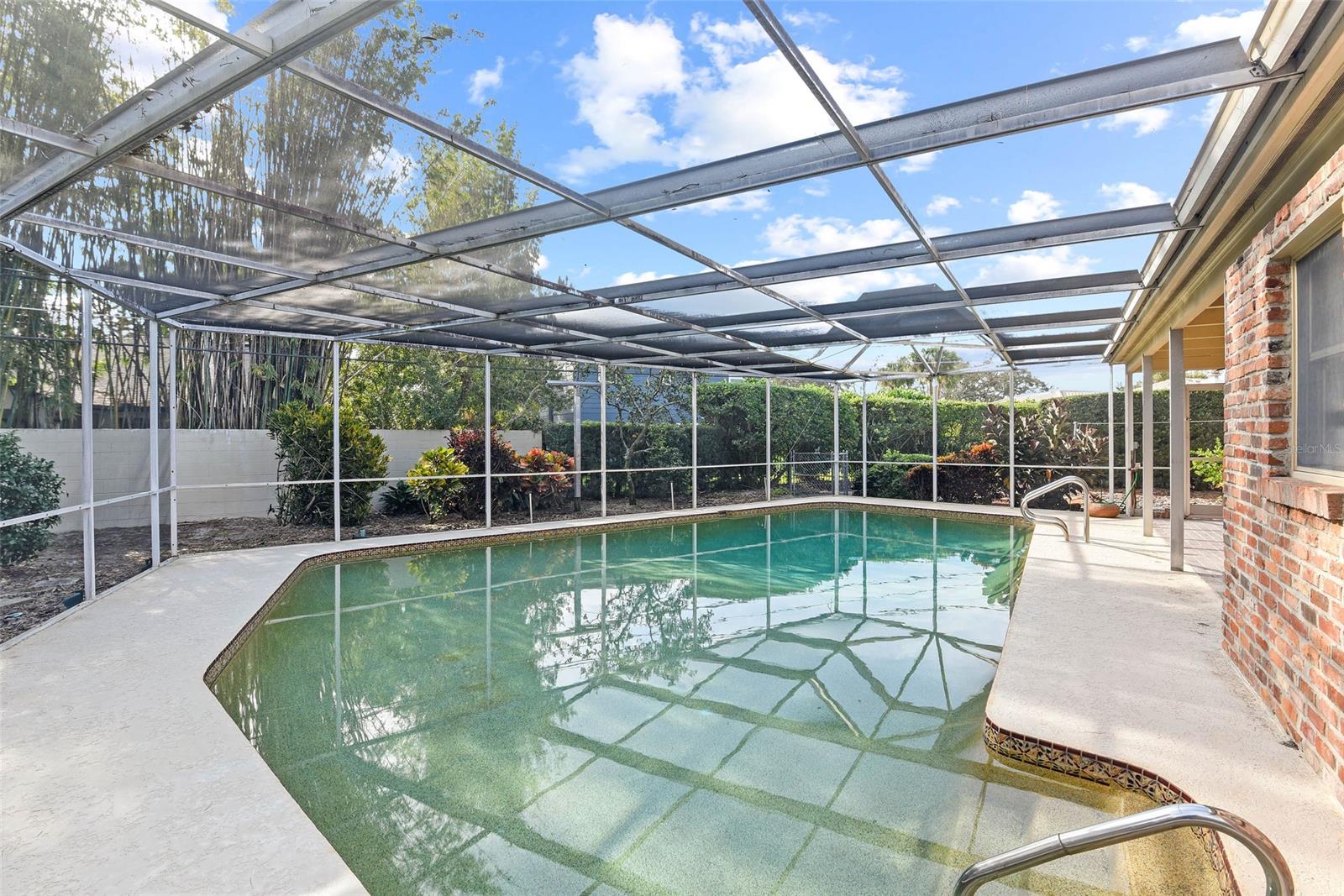 SPRING LAKE TERRACE - Residential