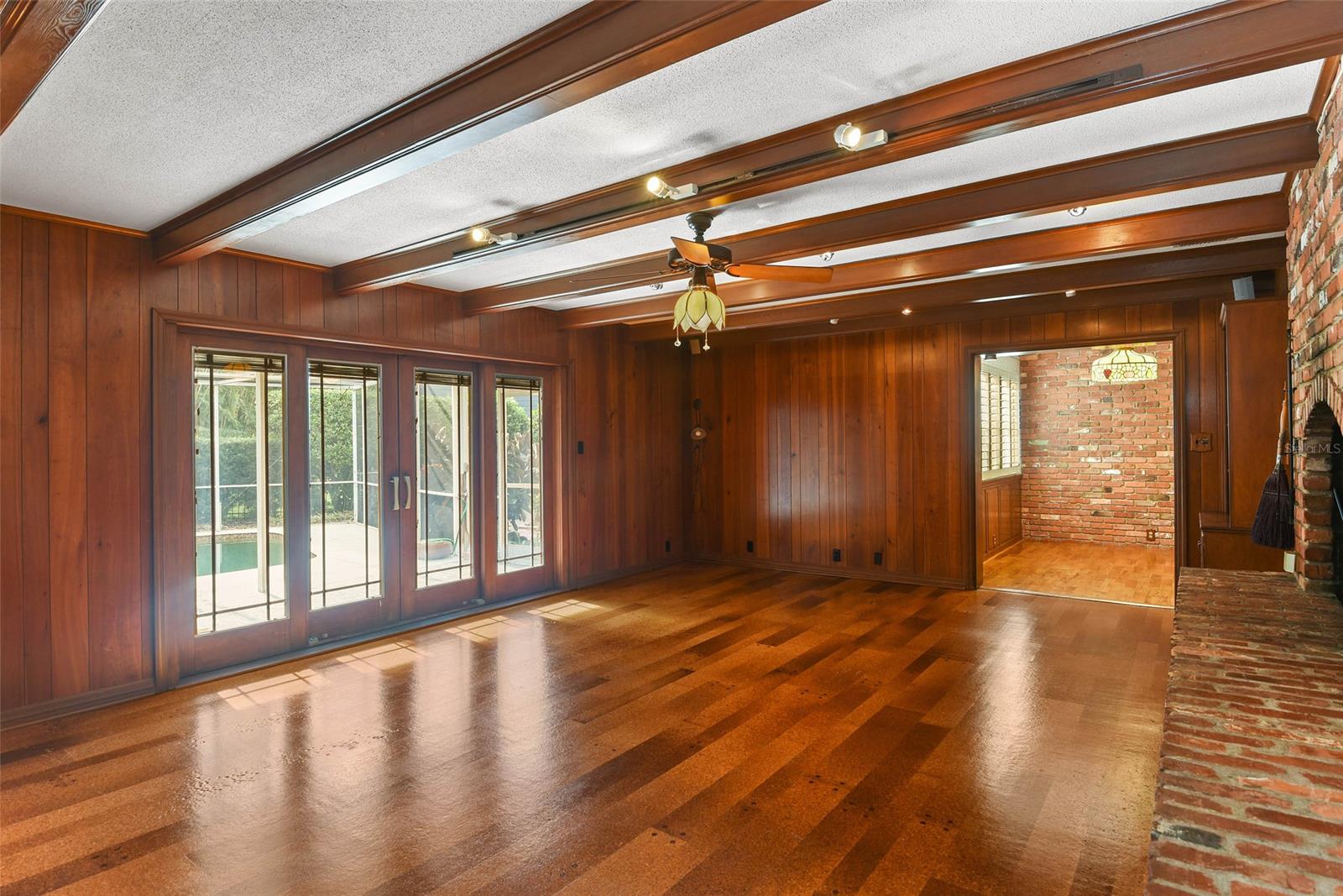 SPRING LAKE TERRACE - Residential