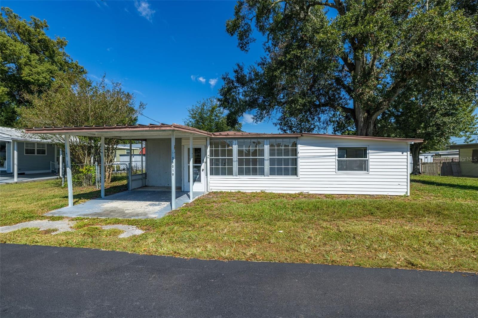 Welcome to 39019 Heath Dr in Zephyrhills! This beautifully updated 2 bedroom, 2 bath home offers over 1,400 sq. ft. of comfortable living space with modern upgrades throughout. Enjoy brand new luxury plank flooring, a fully renovated kitchen with new cabinets, countertops, and stainless steel appliances, plus fresh interior finishes that make this home truly move-in ready.
The spacious floor plan includes a large living area, dining space, and nicely sized bedrooms, providing both comfort and functionality.
Conveniently located close to shopping, downtown Zephyrhills, AdventHealth Hospital, US-301, and I-275—making commuting and daily errands a breeze.
Priced to sell fast—don’t miss your opportunity to make this beautiful home yours. Schedule your showing today!
