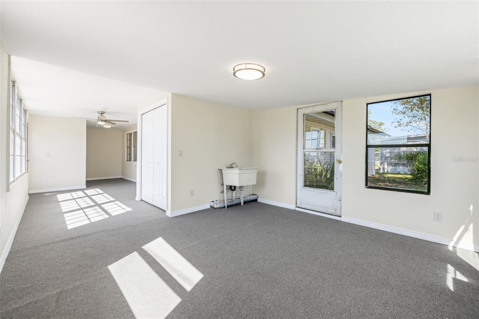 ZEPHYRHILLS COLONY CO - Residential