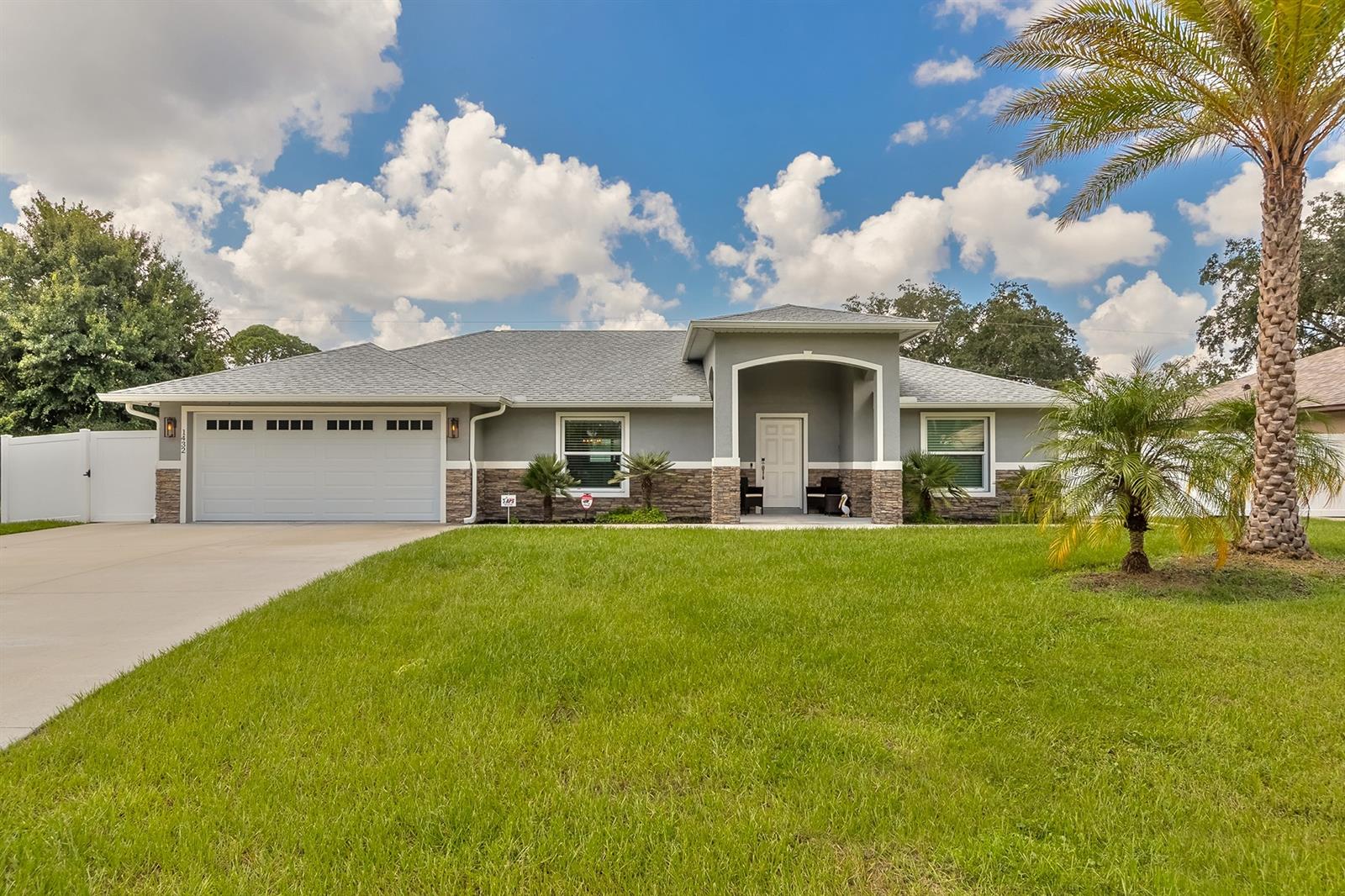 Florida Shores 01 - Residential