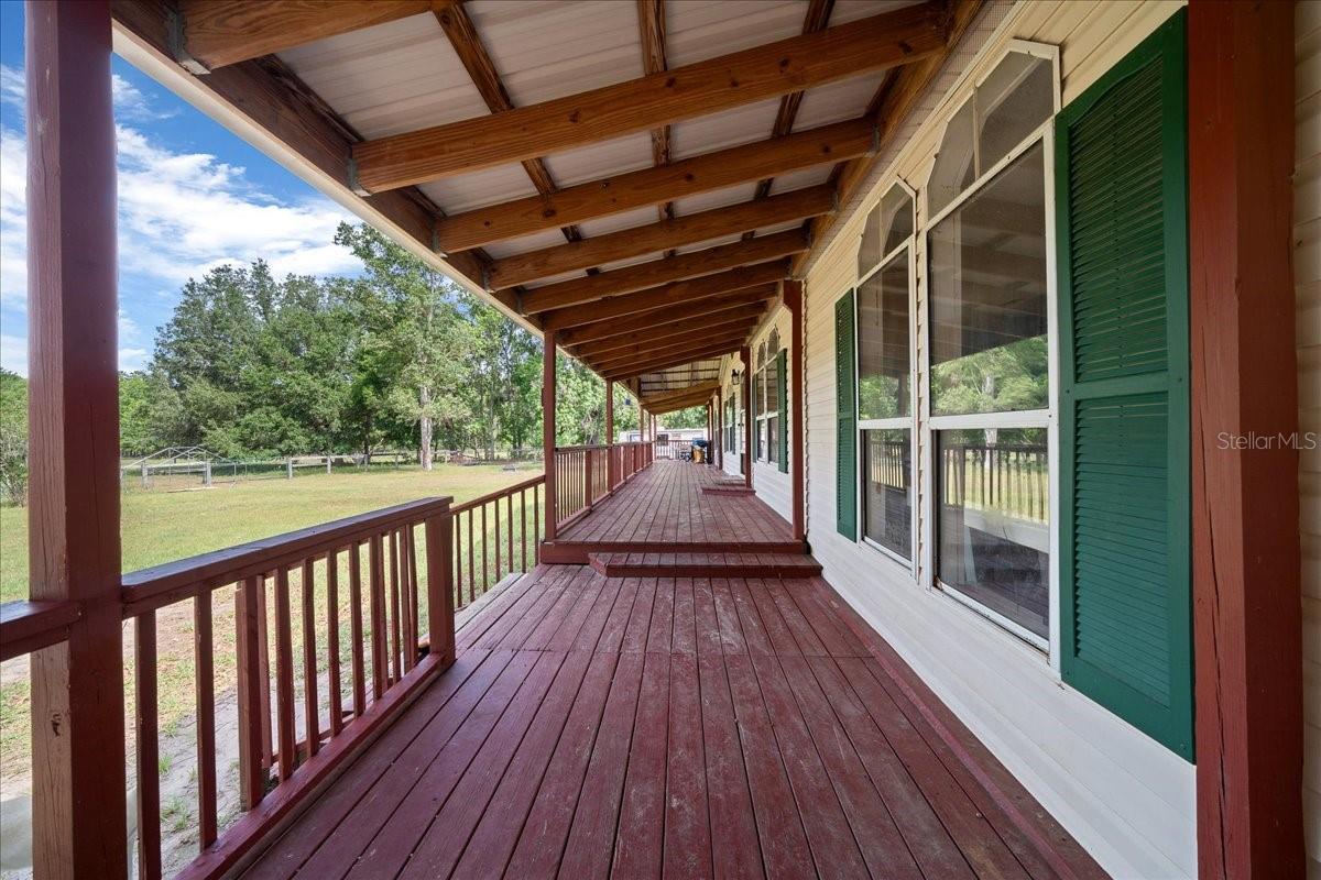 18585 N HIGHWAY 329