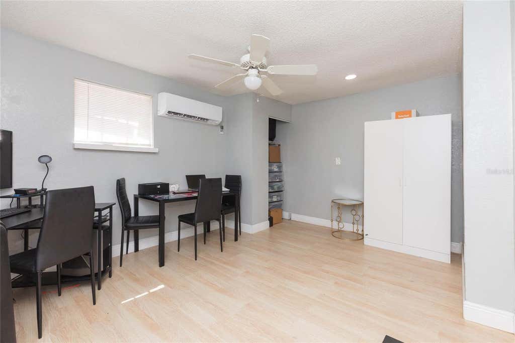 Photo of 1526 Clinton St, Tampa, FL 33604 (MLS # TB8537124)