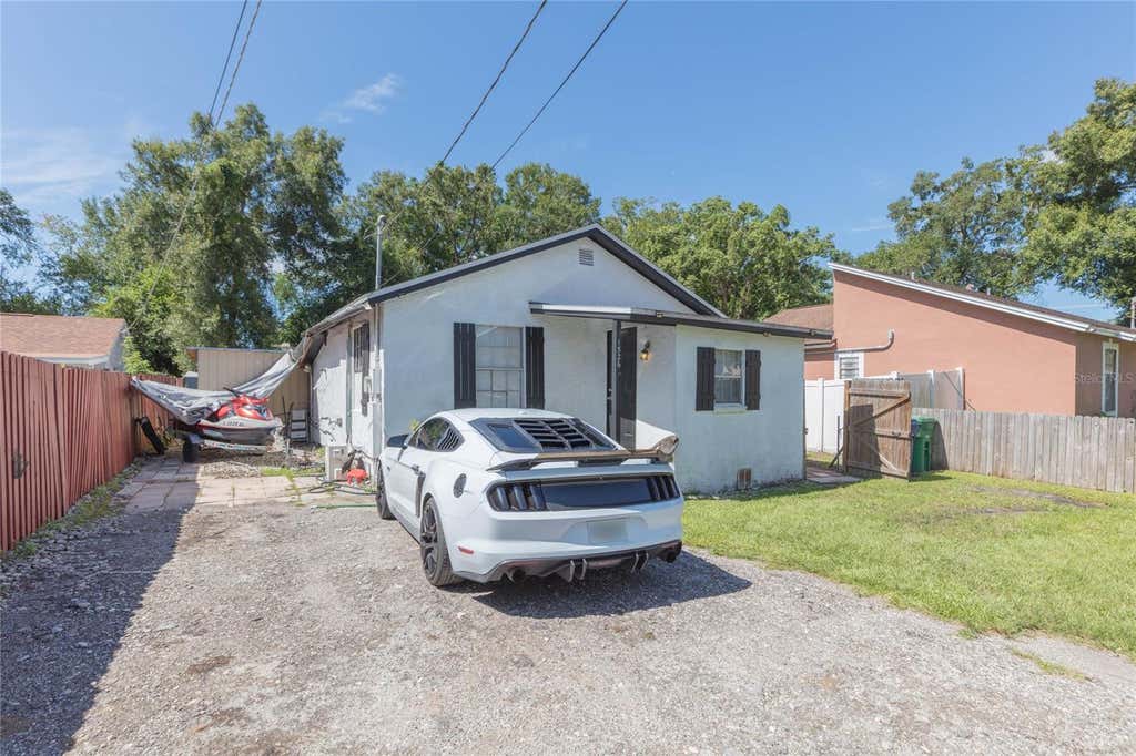 Photo of 1526 Clinton St, Tampa, FL 33604 (MLS # TB8537124)