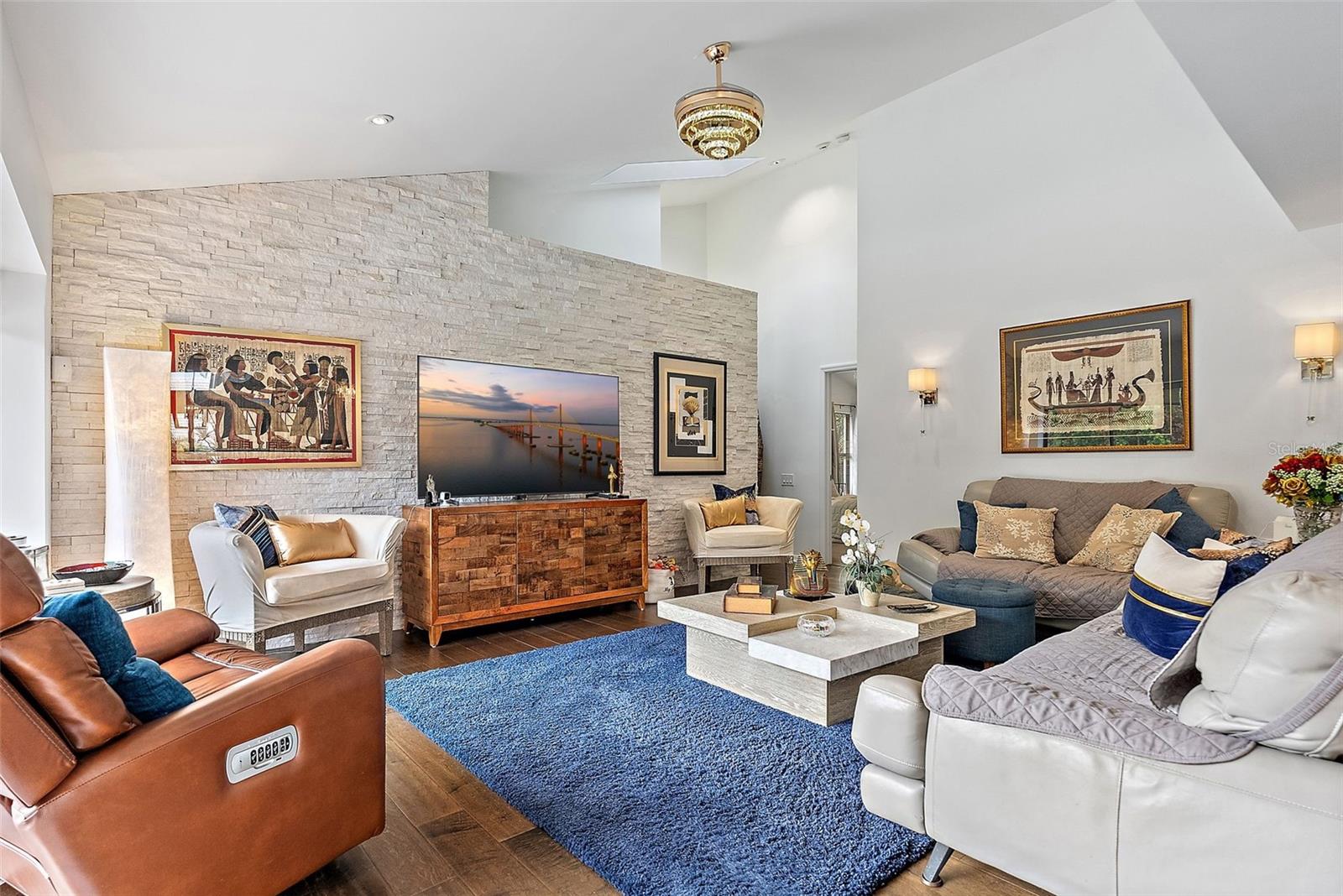 BAYWAY ISLES UNIT 1 - Residential