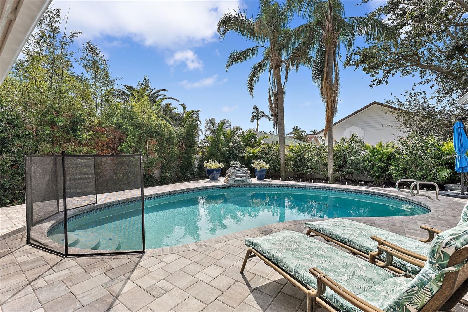 BAYWAY ISLES UNIT 1 - Residential