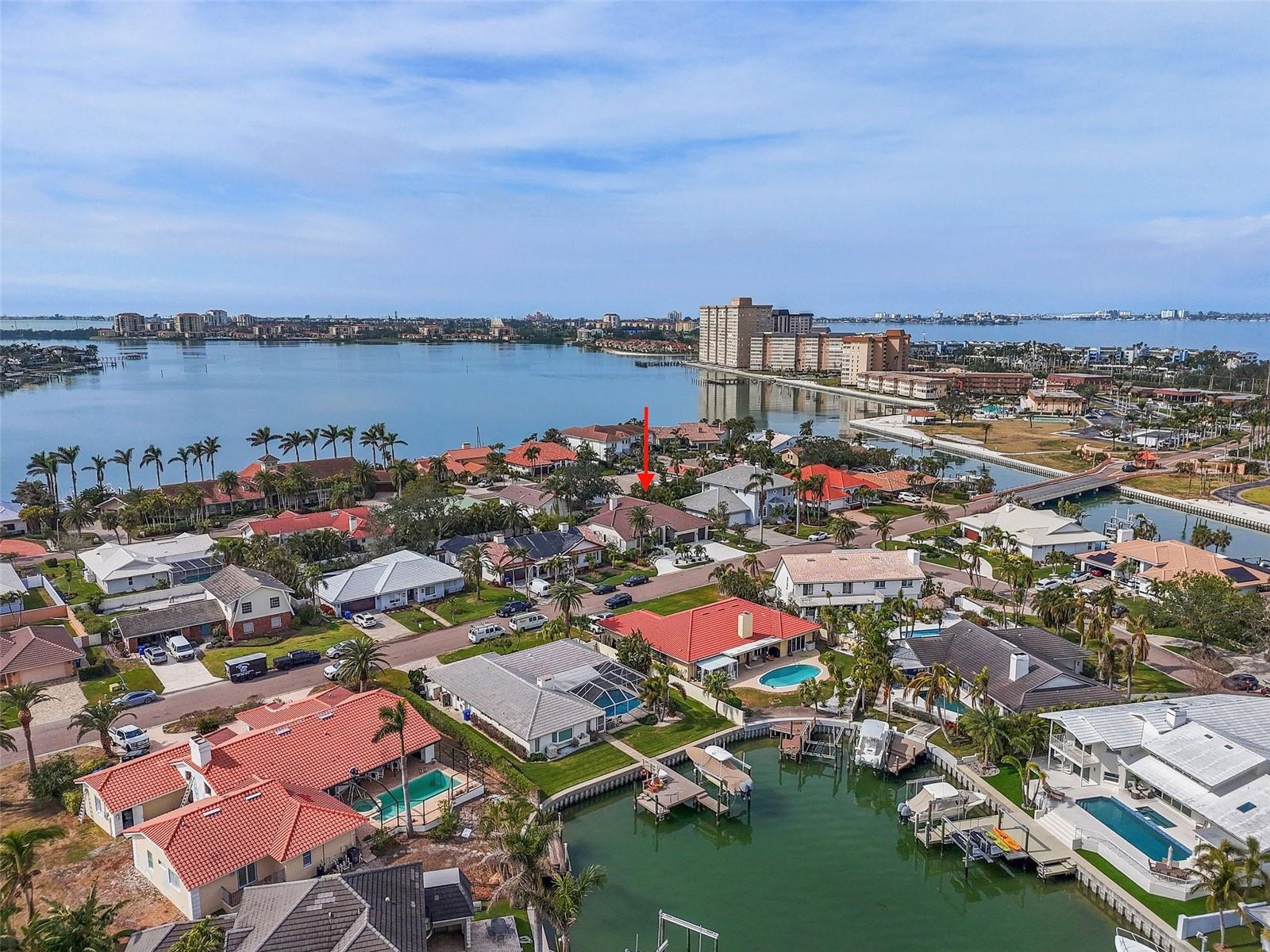 BAYWAY ISLES UNIT 1 - Residential