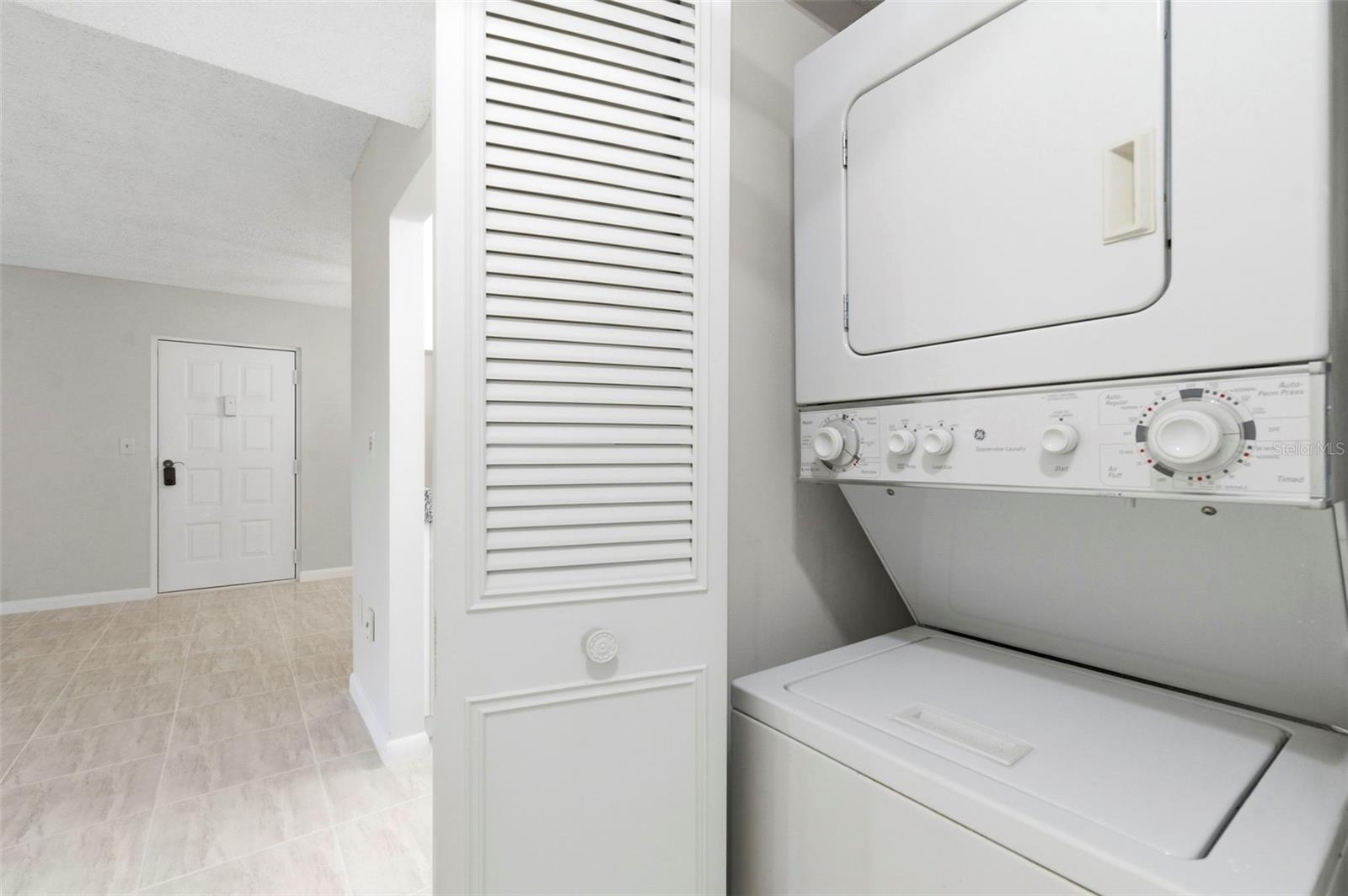 PINE RIDGE AT PALM HARBOR - Residential