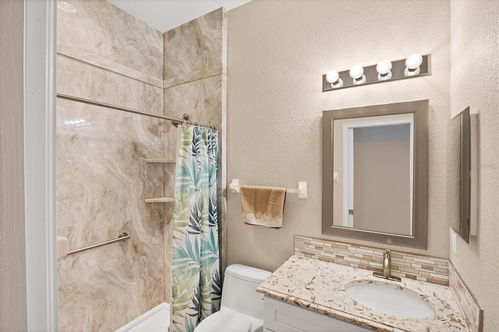 VENETIAN GOLF & RIV CLUB PH 2E - Residential