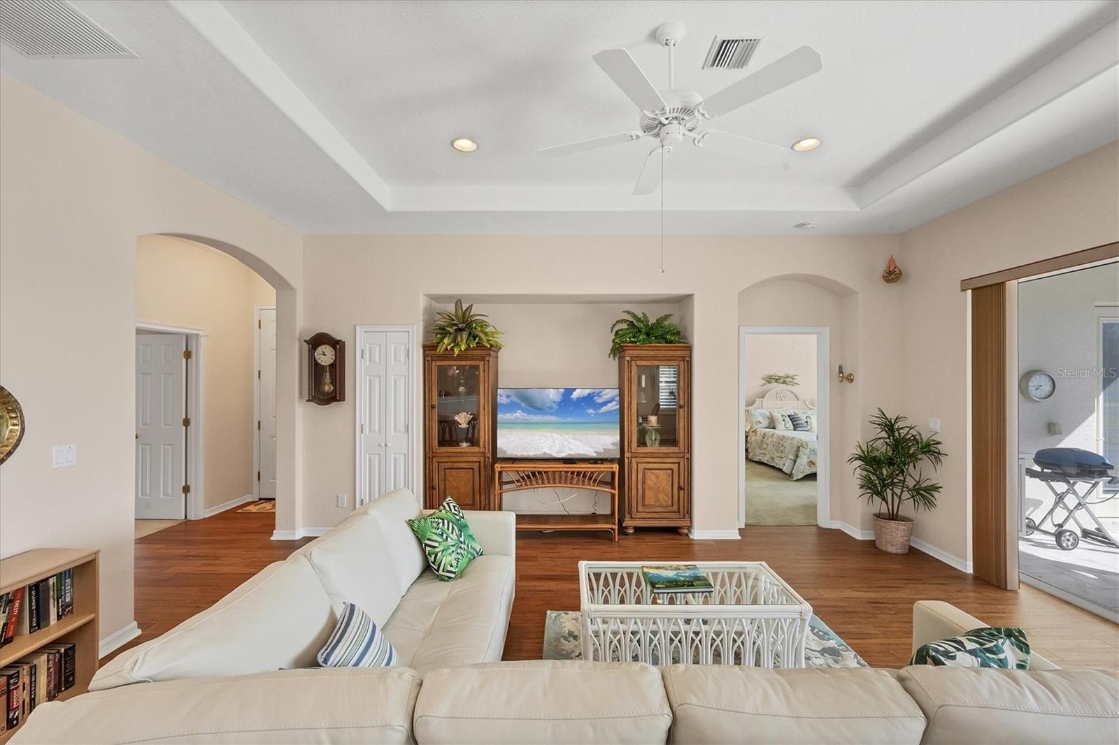 VENETIAN GOLF & RIV CLUB PH 2E - Residential