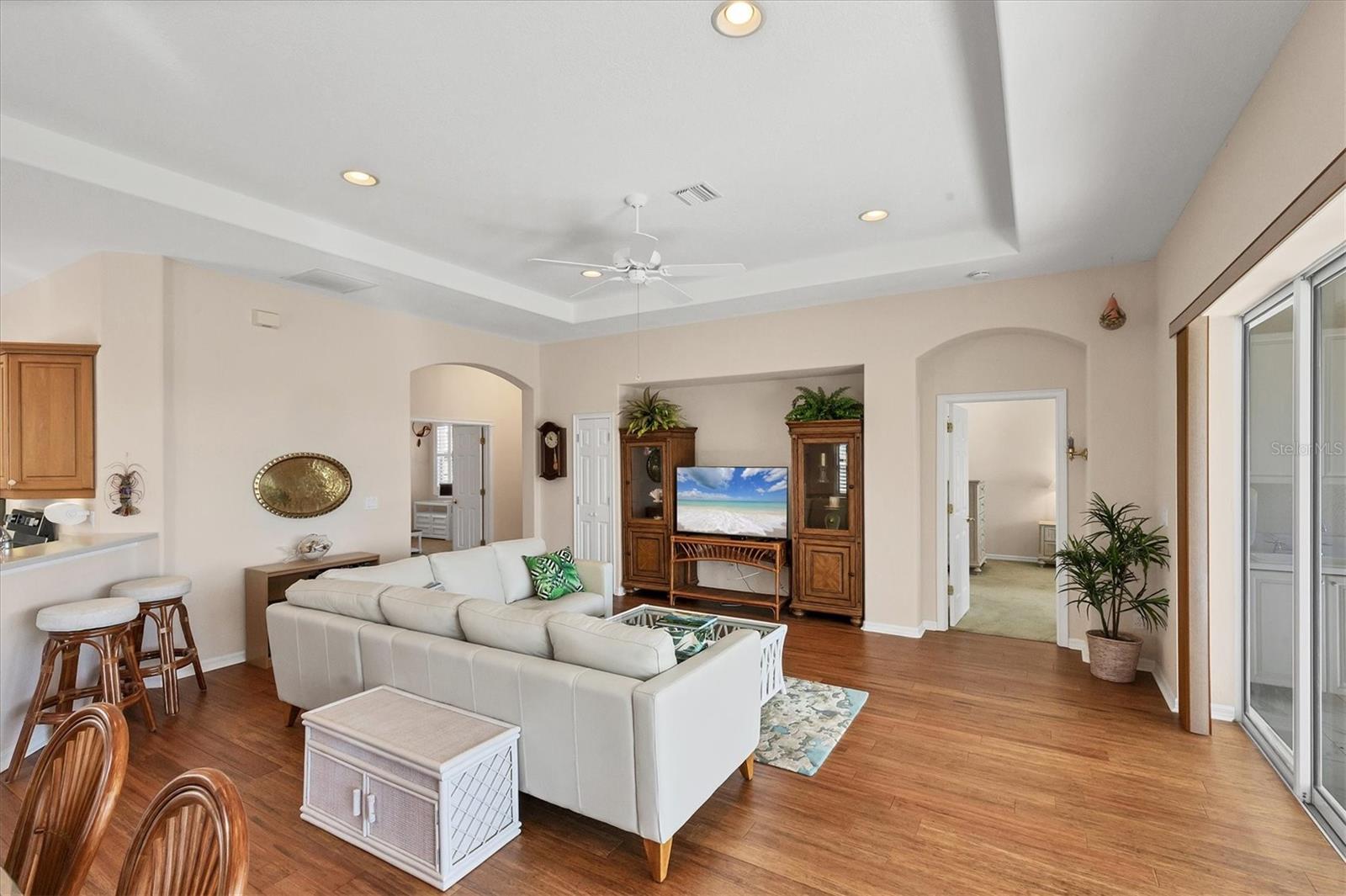 VENETIAN GOLF & RIV CLUB PH 2E - Residential