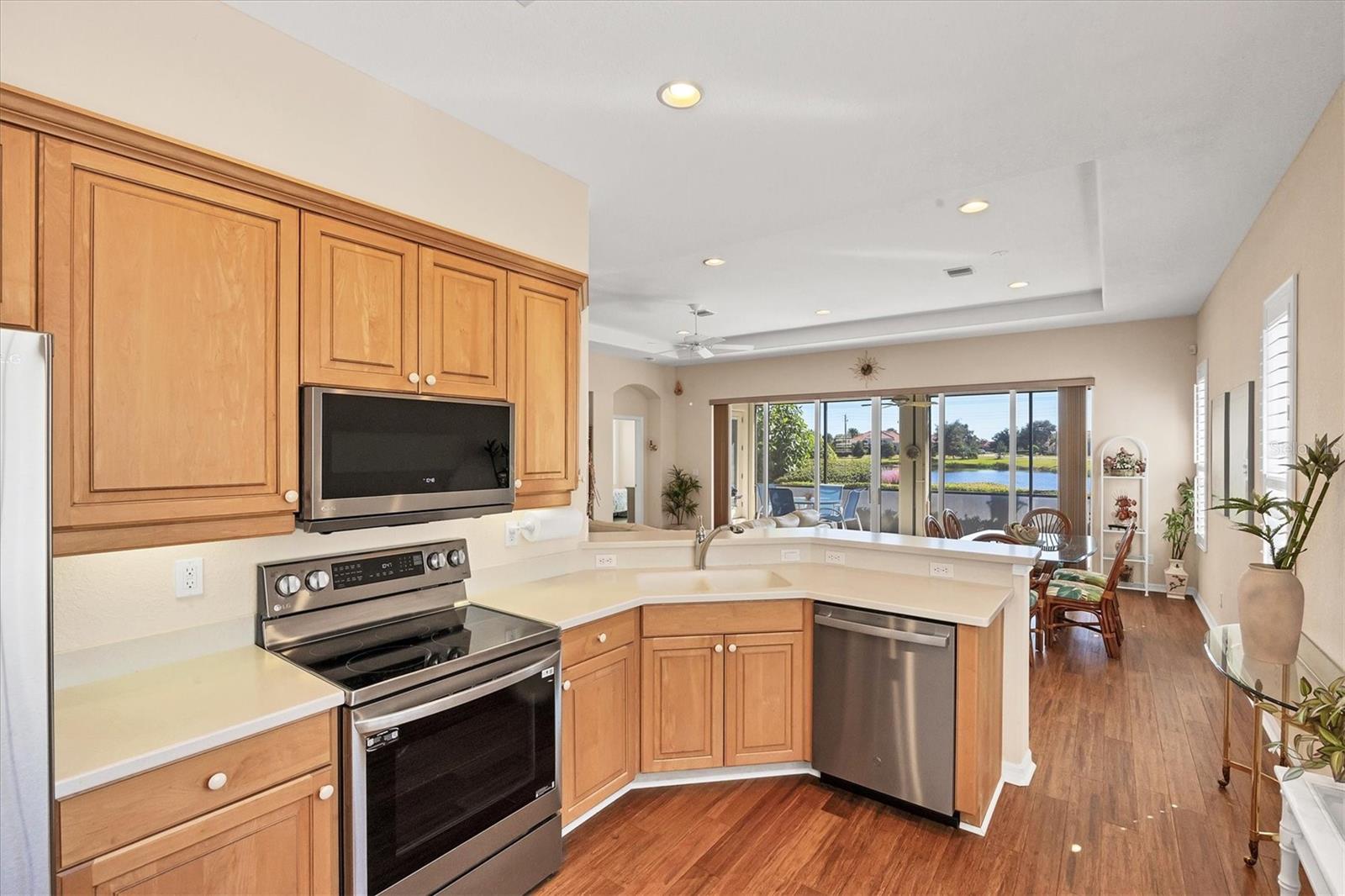 VENETIAN GOLF & RIV CLUB PH 2E - Residential