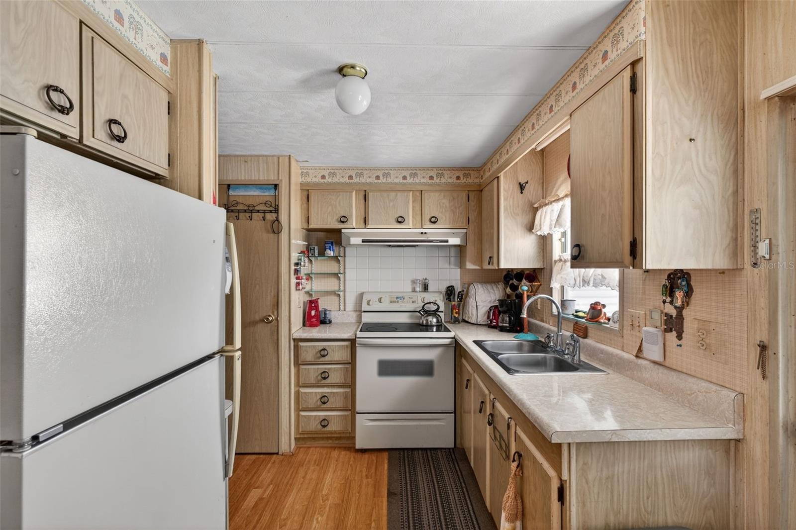 KEMPLE ESTATES 1ST ADD - Residential