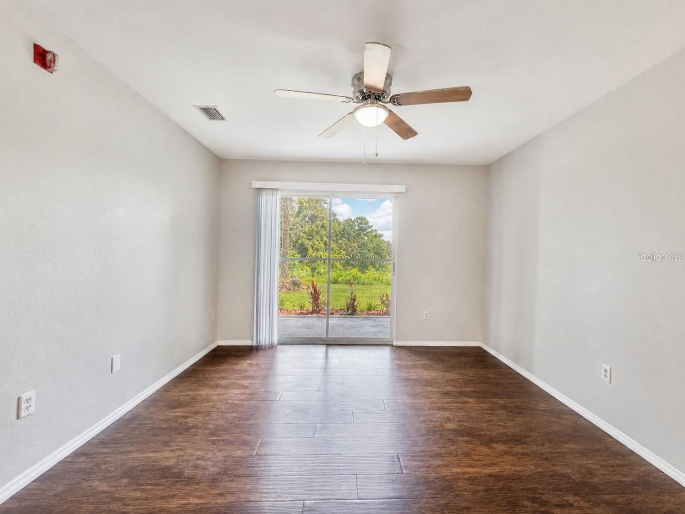 REGENCY PARK AT LAKE MARY A CONDO - Residential