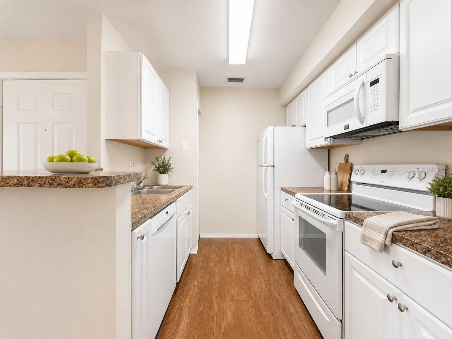 REGENCY PARK AT LAKE MARY A CONDO - Residential