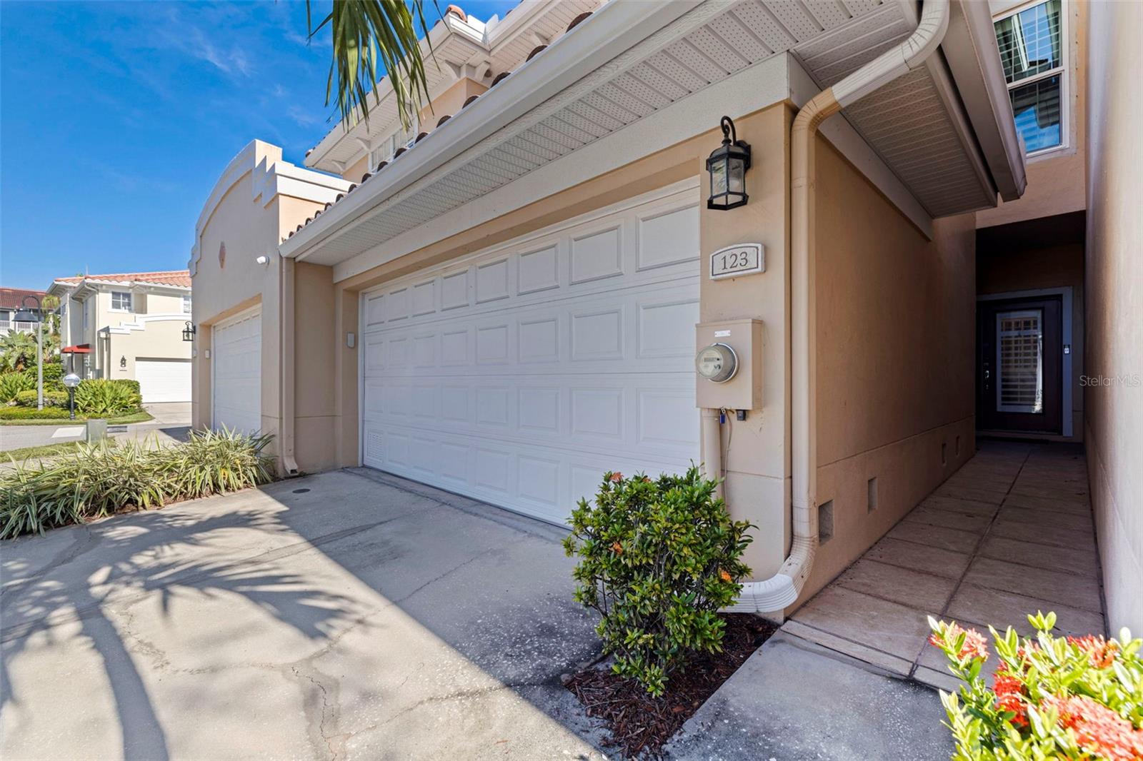 123 VALENCIA CIRCLE