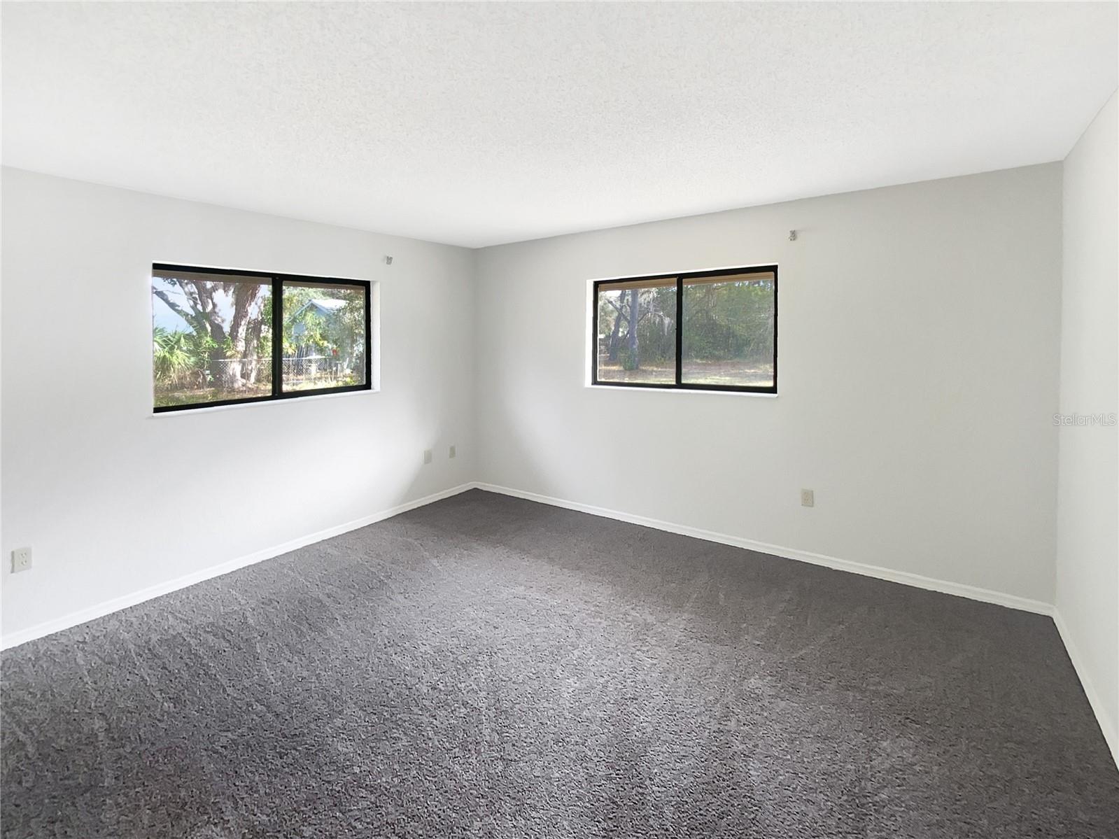 ROLLING OAKS ESTATES - Residential