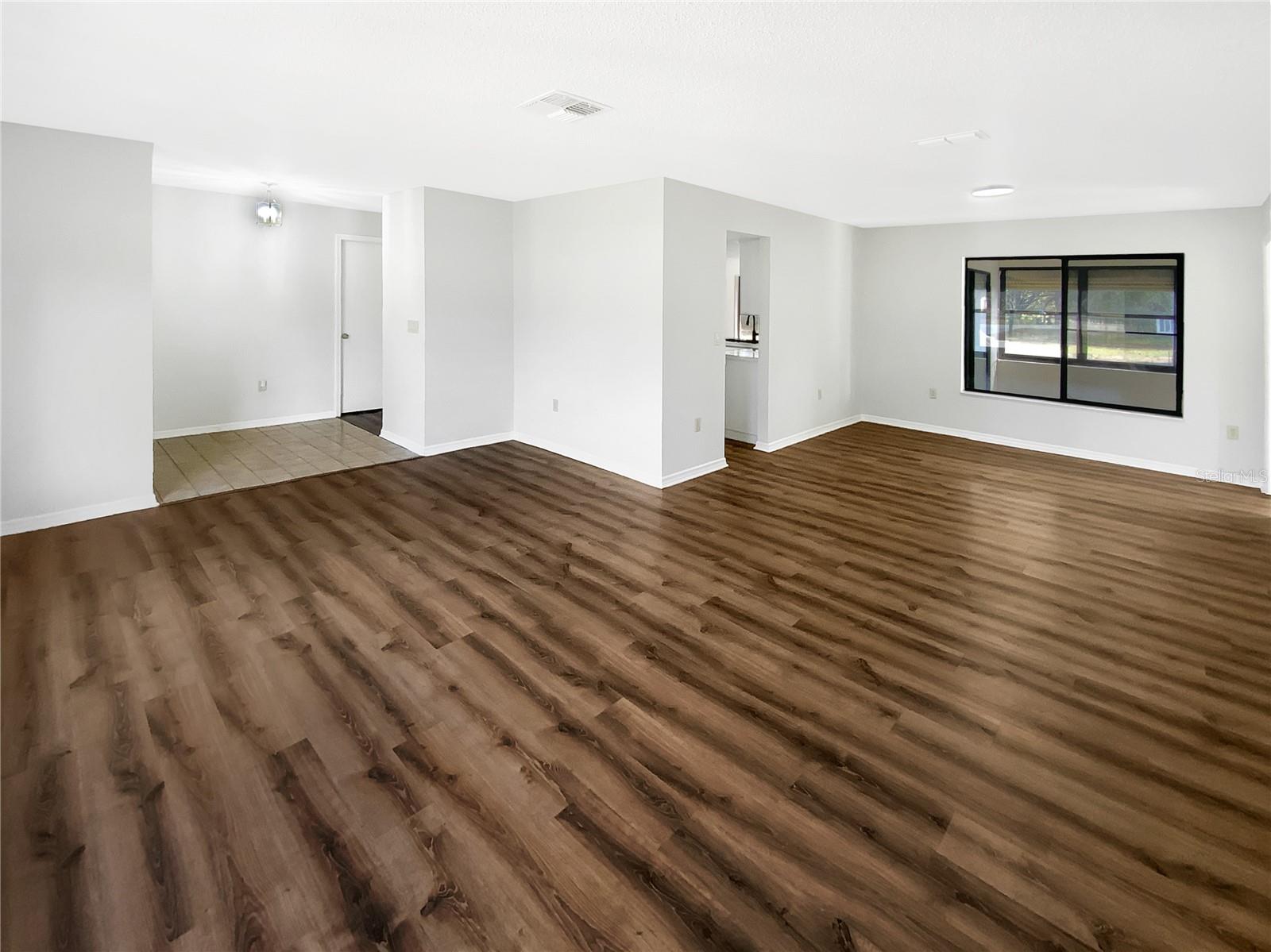 ROLLING OAKS ESTATES - Residential