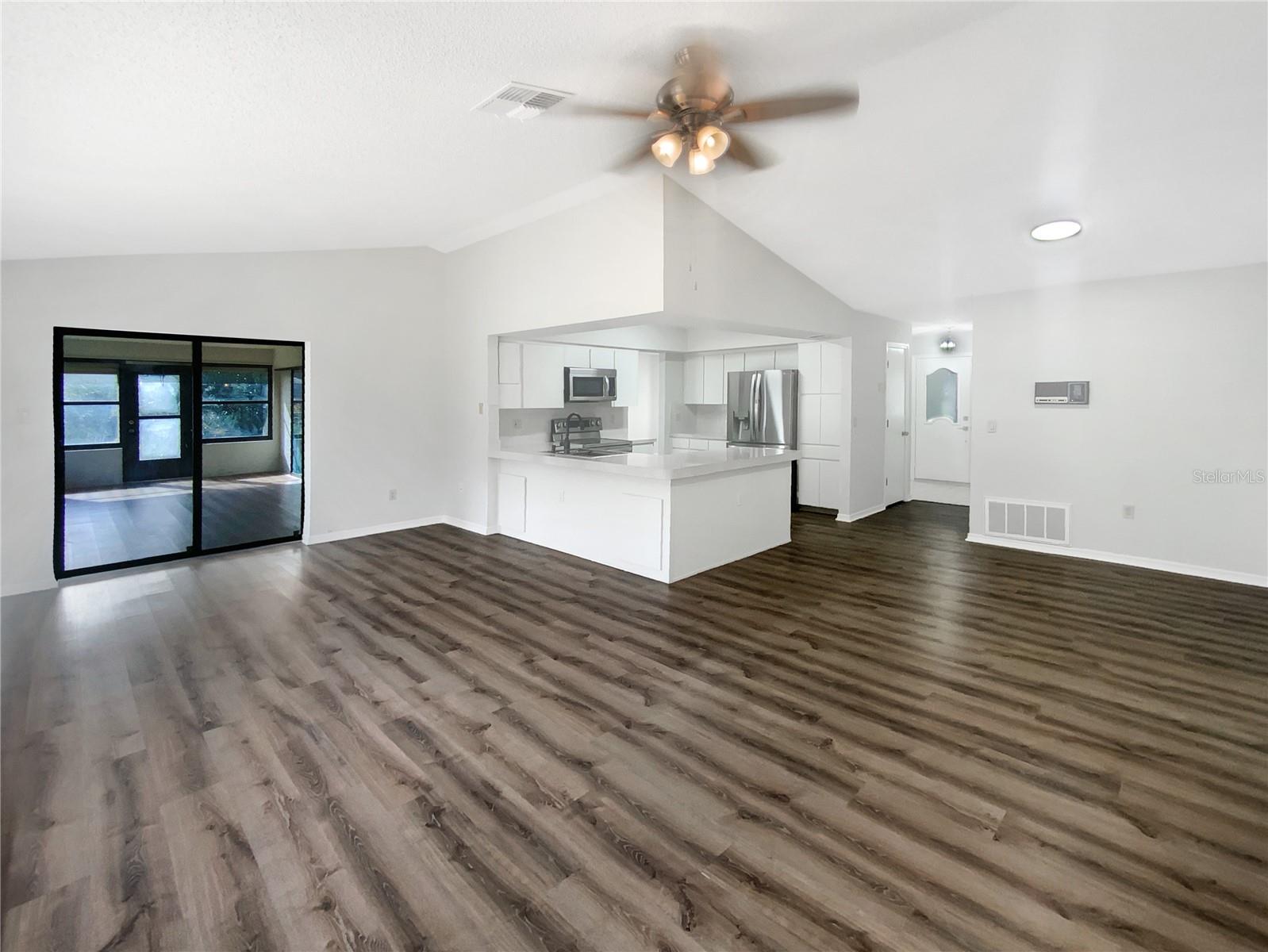 ROLLING OAKS ESTATES - Residential