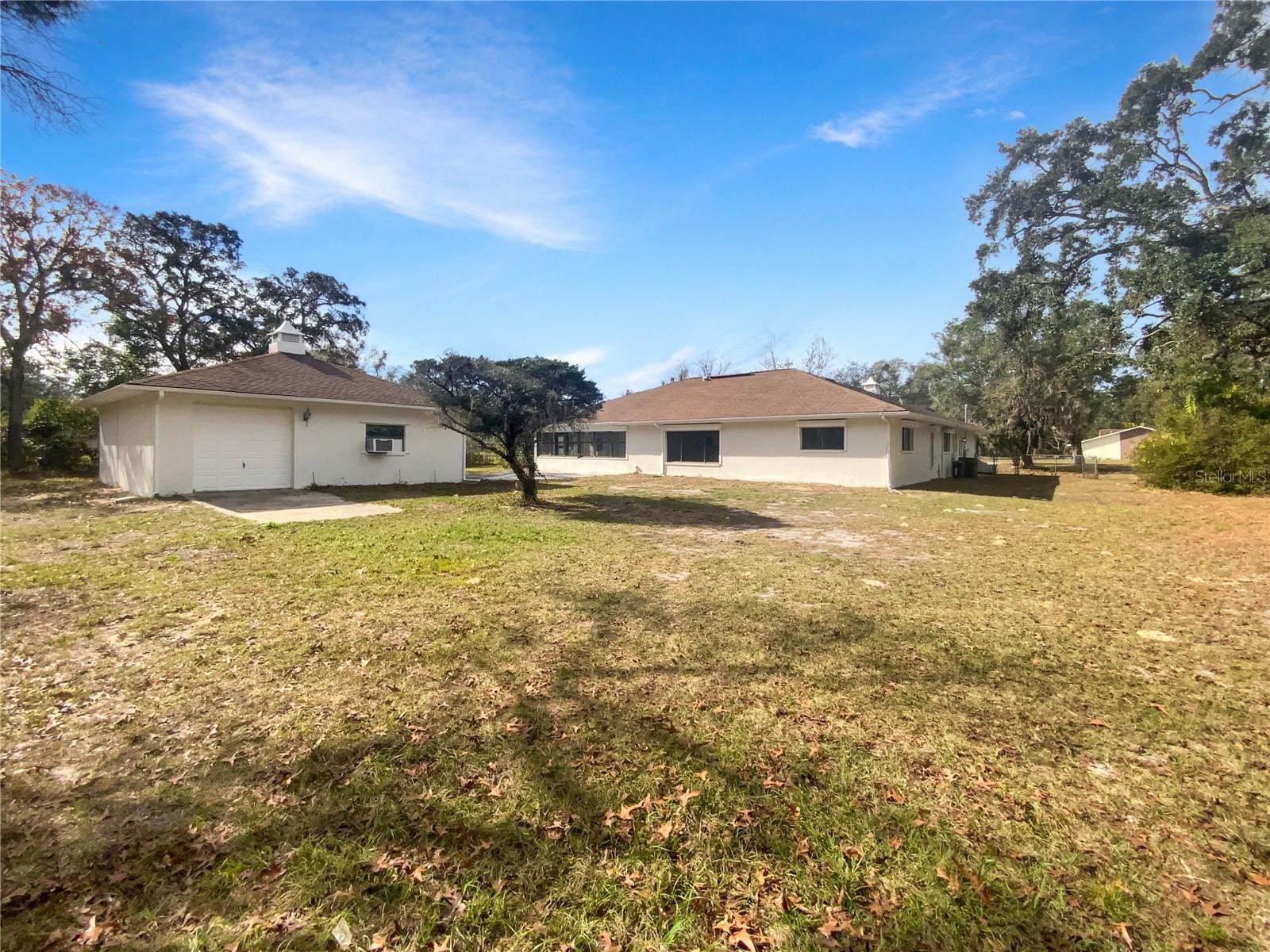 ROLLING OAKS ESTATES - Residential