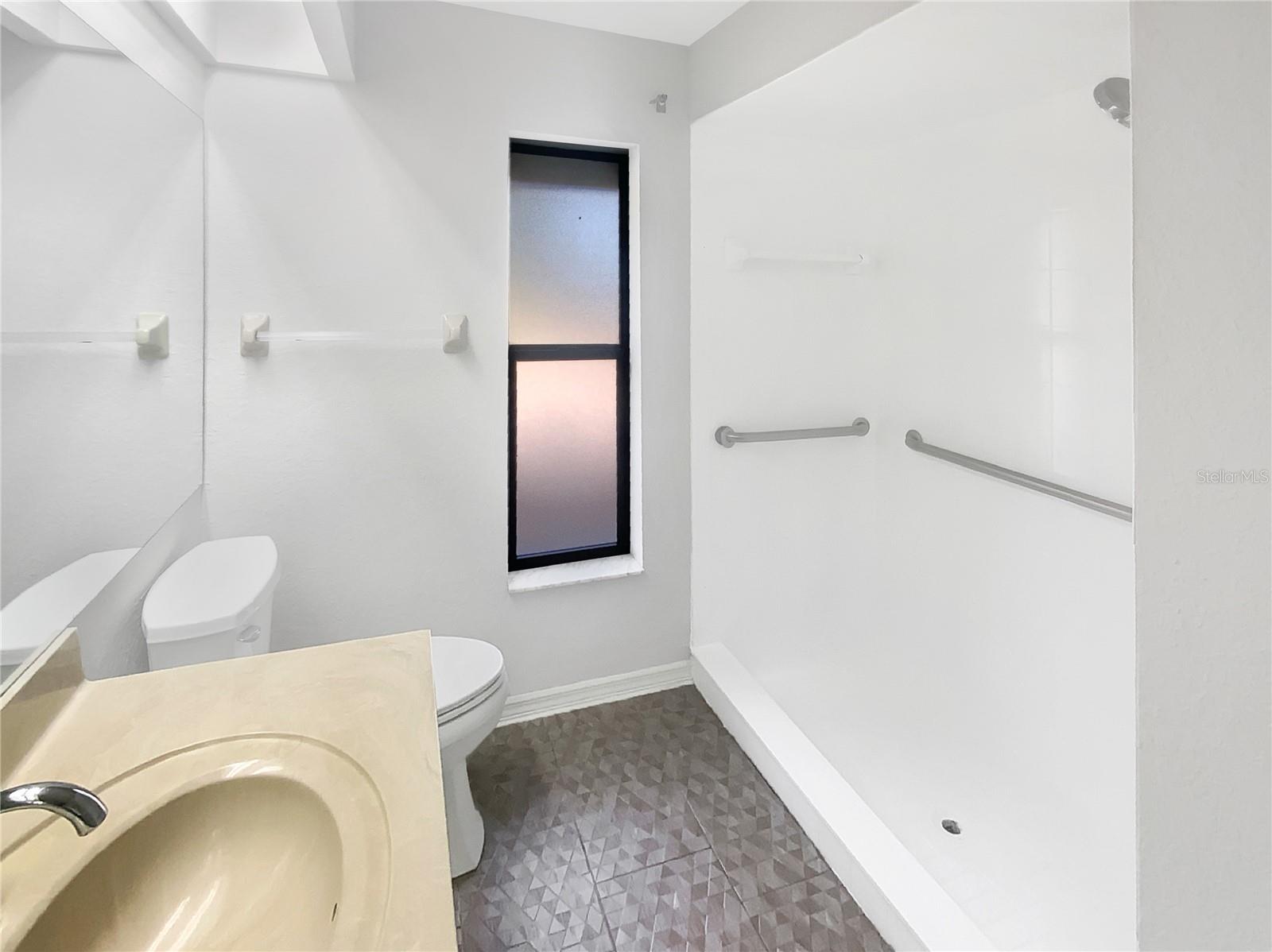 ROLLING OAKS ESTATES - Residential