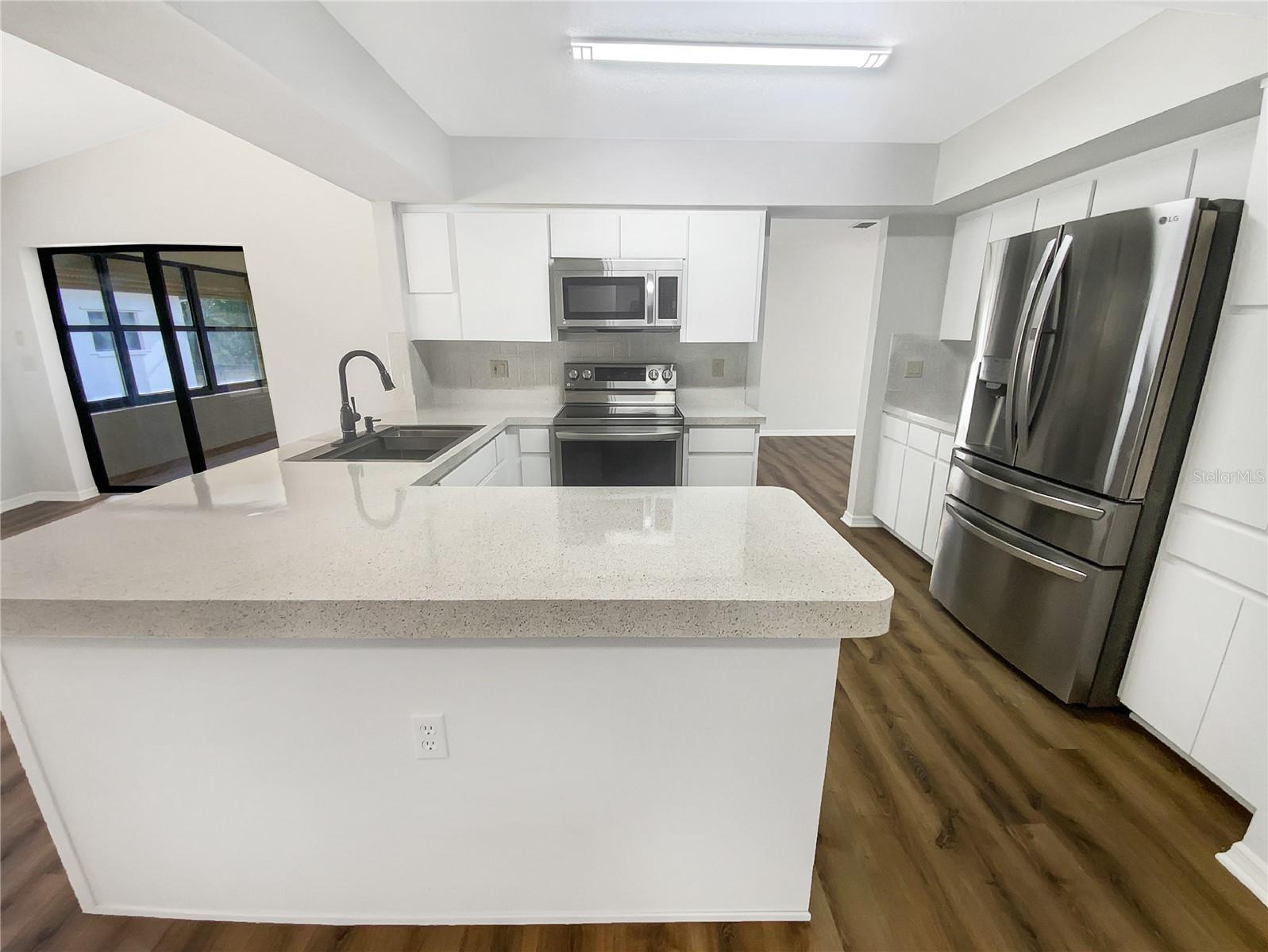 ROLLING OAKS ESTATES - Residential