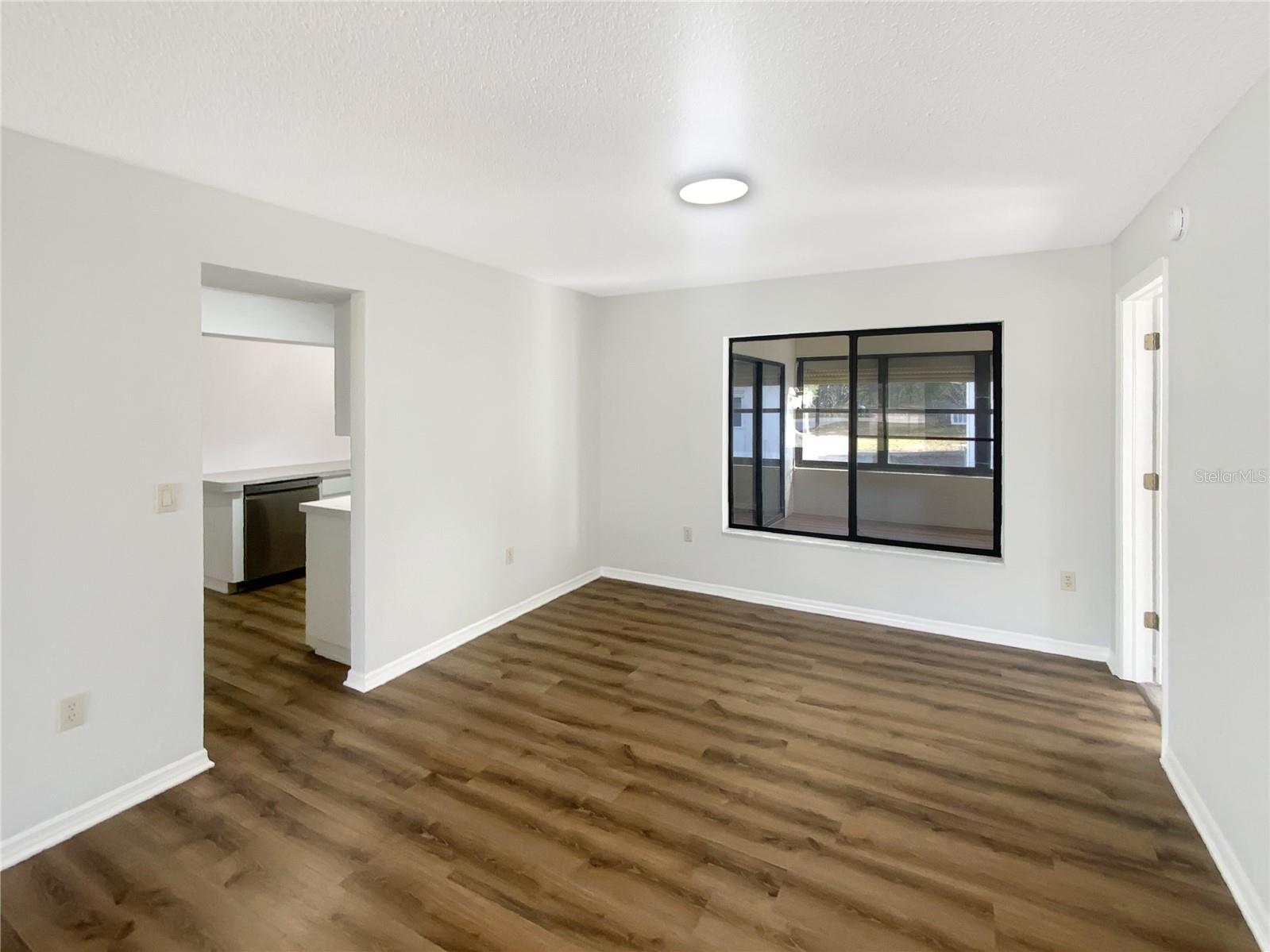 ROLLING OAKS ESTATES - Residential