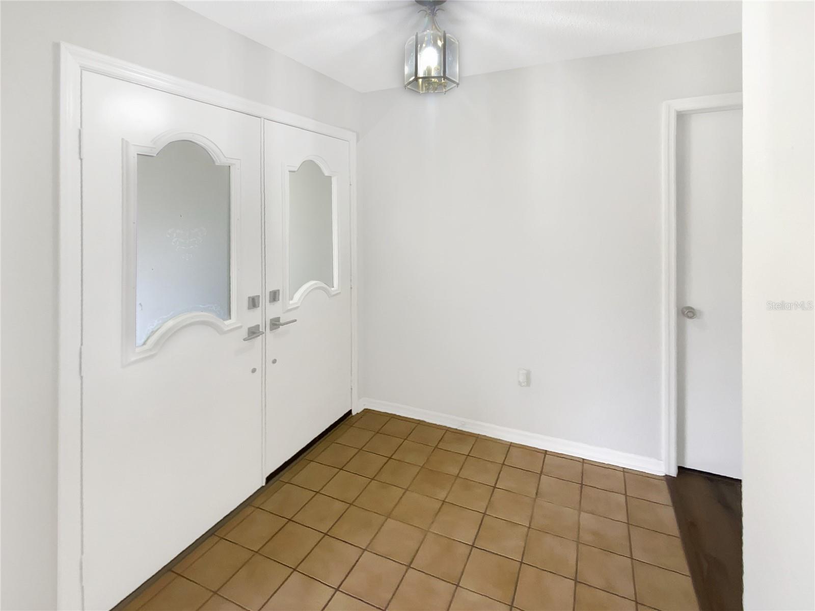 ROLLING OAKS ESTATES - Residential