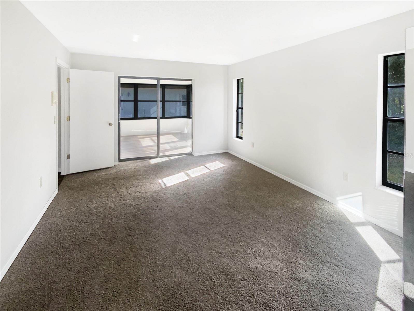 ROLLING OAKS ESTATES - Residential