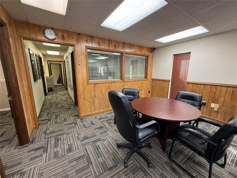 Tiny photo for 1212 NE 36th Avenue, Ocala, FL 34470 (MLS # OM718203)