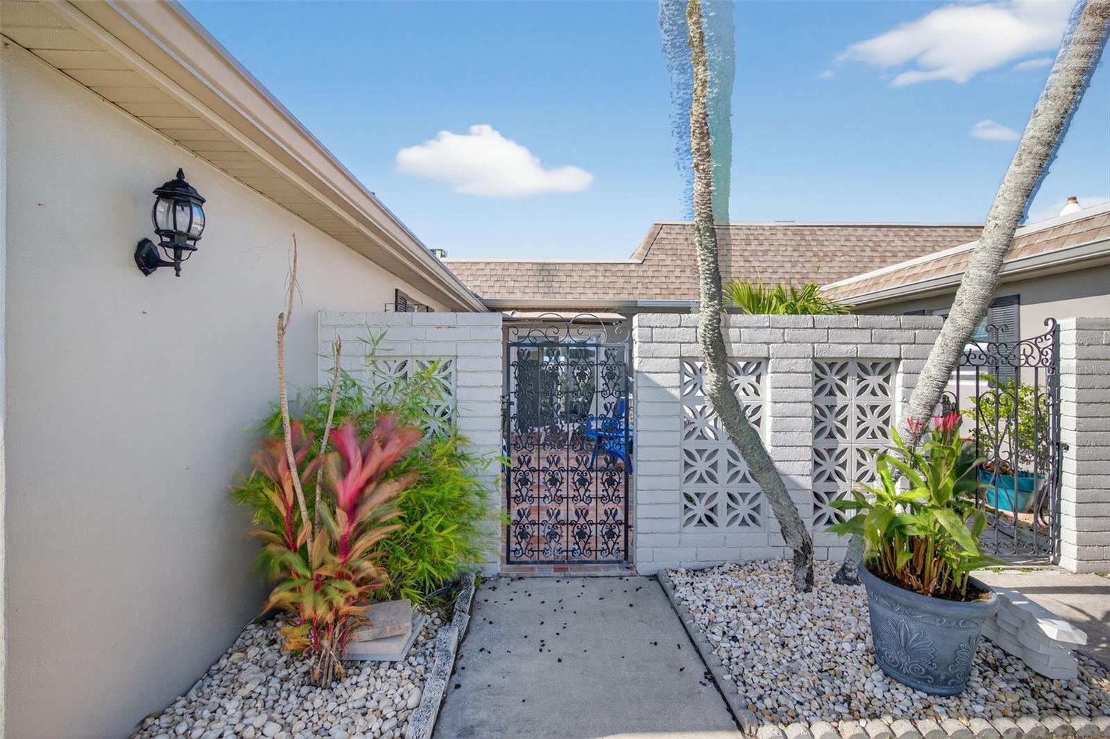 427 BOCA CIEGA POINT BOULEVARD N