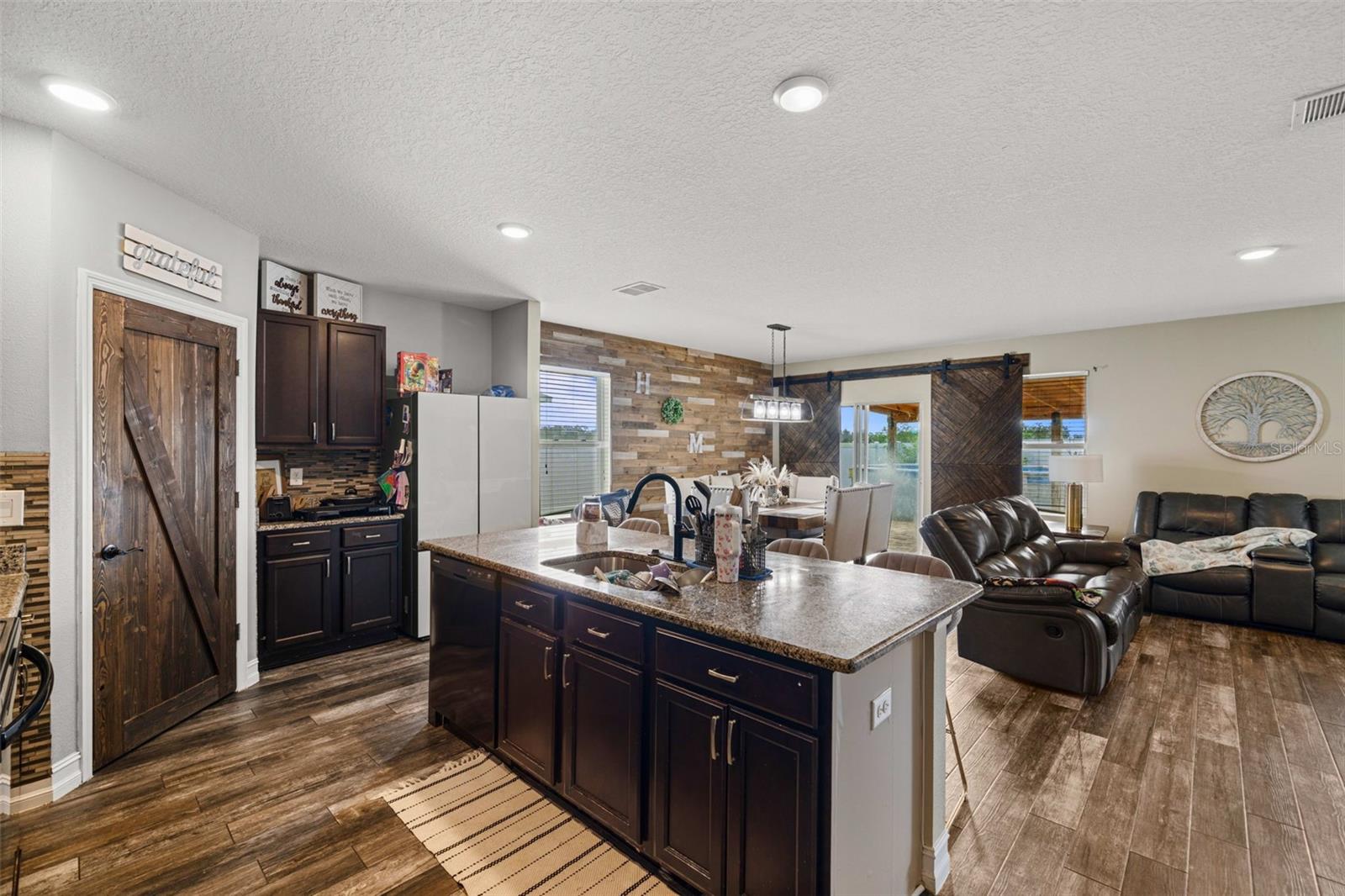 CHANLER RIDGE PH 02 - Residential