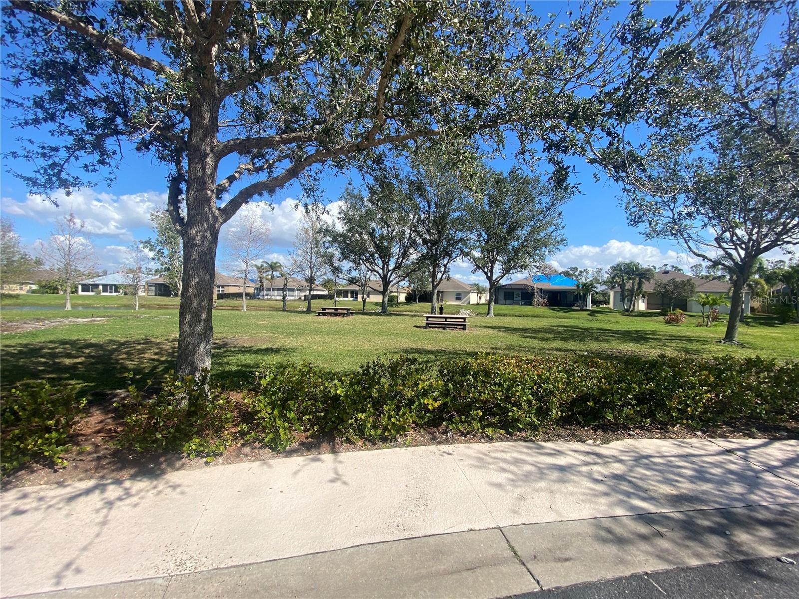 SUNCOAST LAKES - Residential