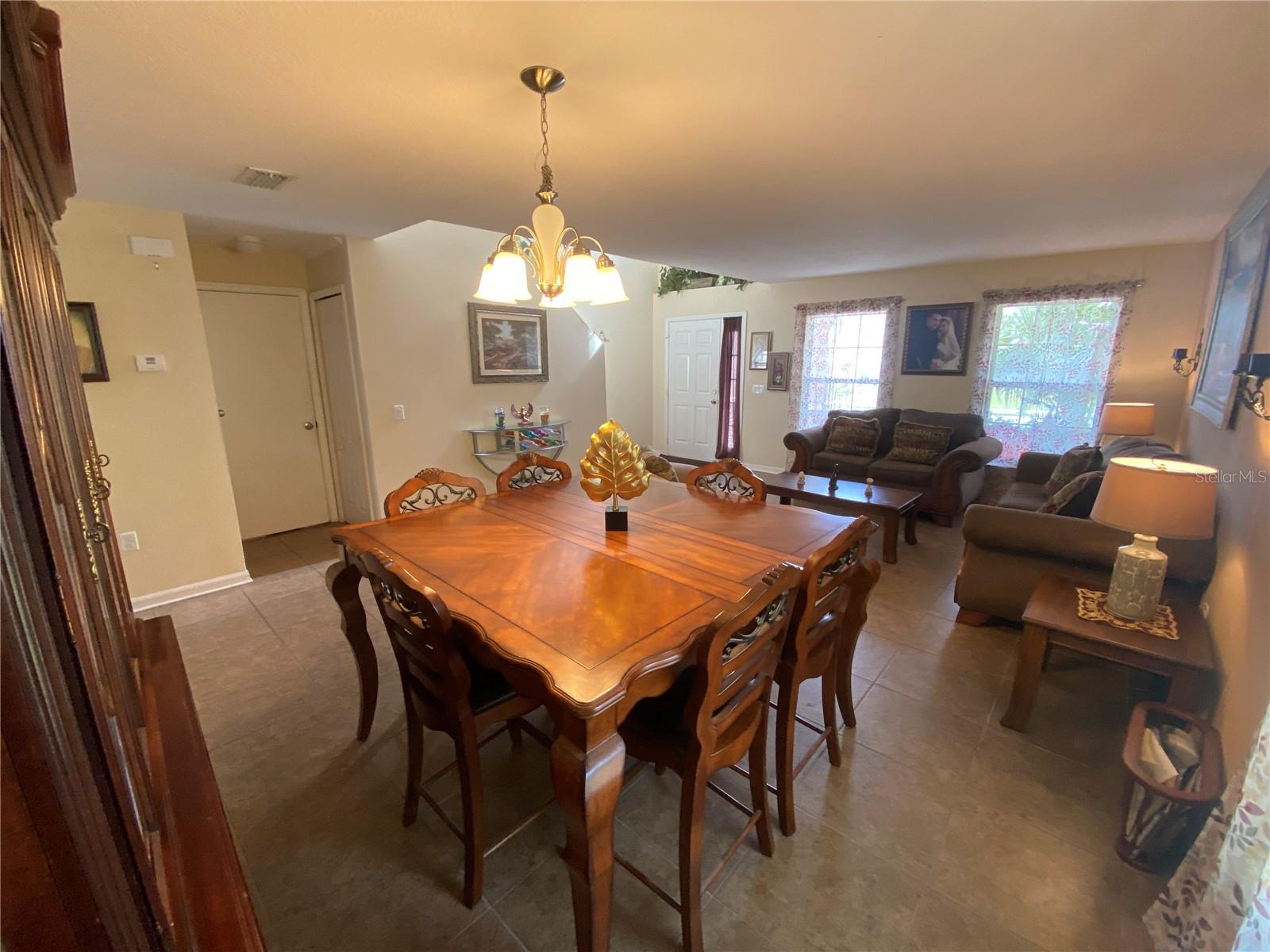 SUNCOAST LAKES - Residential