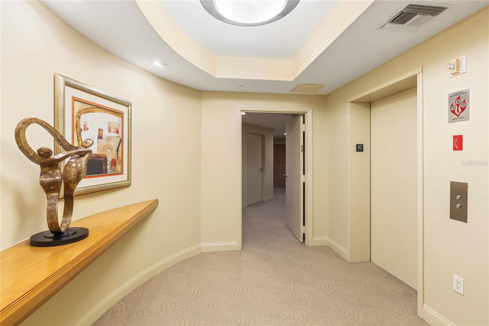 MERIDIAN ON SAND KEY CONDO - Residential