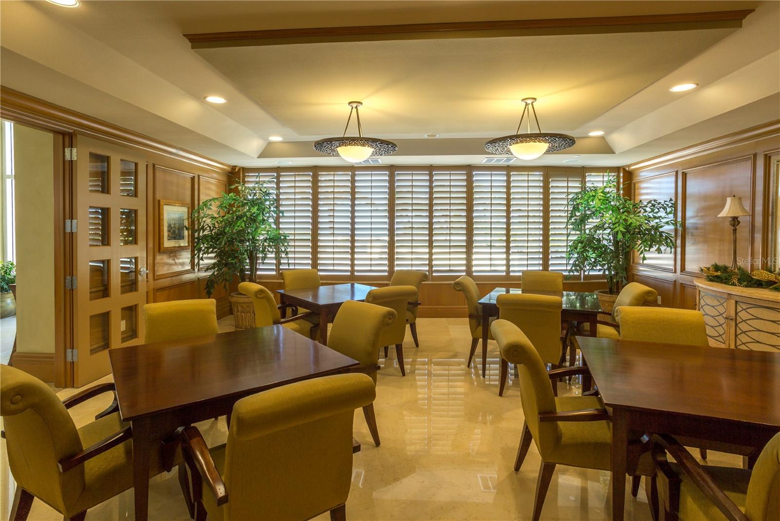 MERIDIAN ON SAND KEY CONDO - Residential