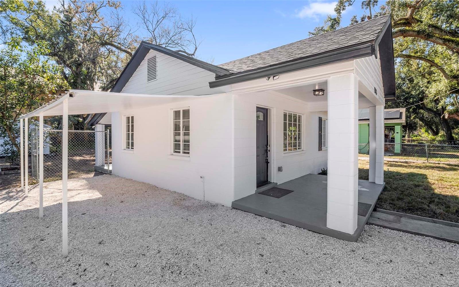 1915 E POWHATAN AVENUE