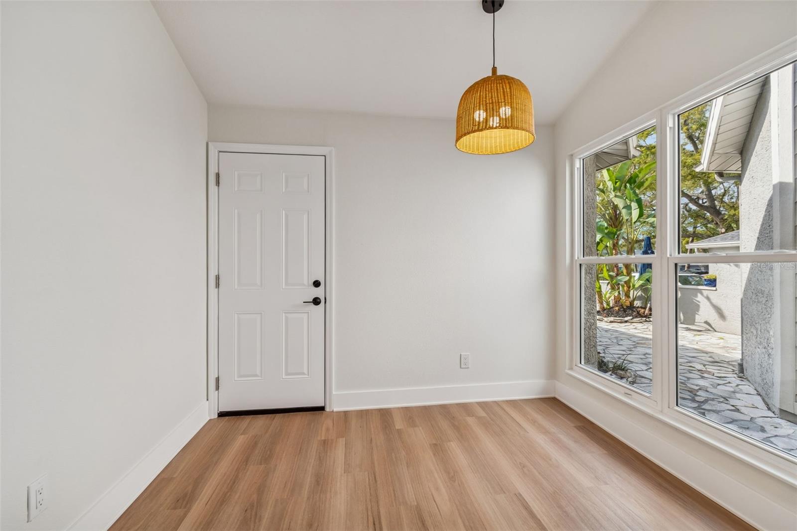 STEEPLECHASE PH - Residential