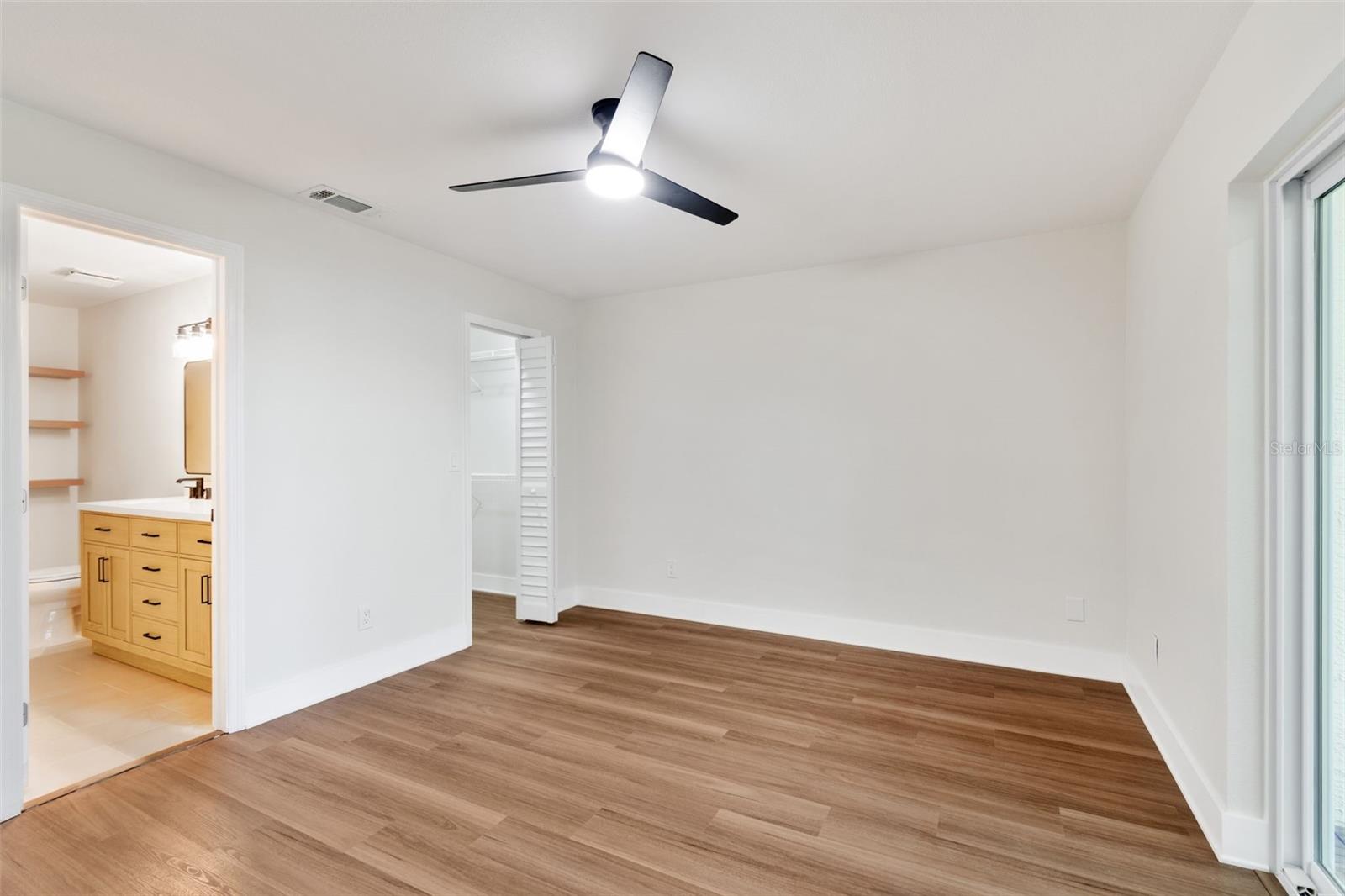 STEEPLECHASE PH - Residential