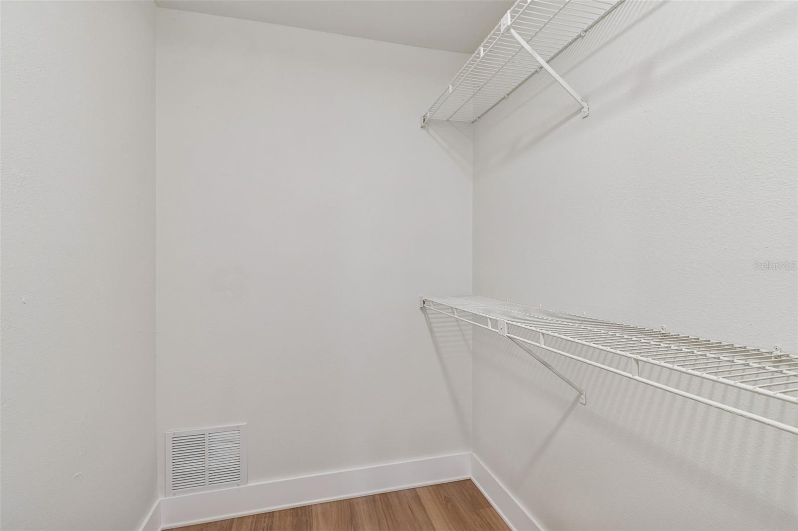 STEEPLECHASE PH - Residential