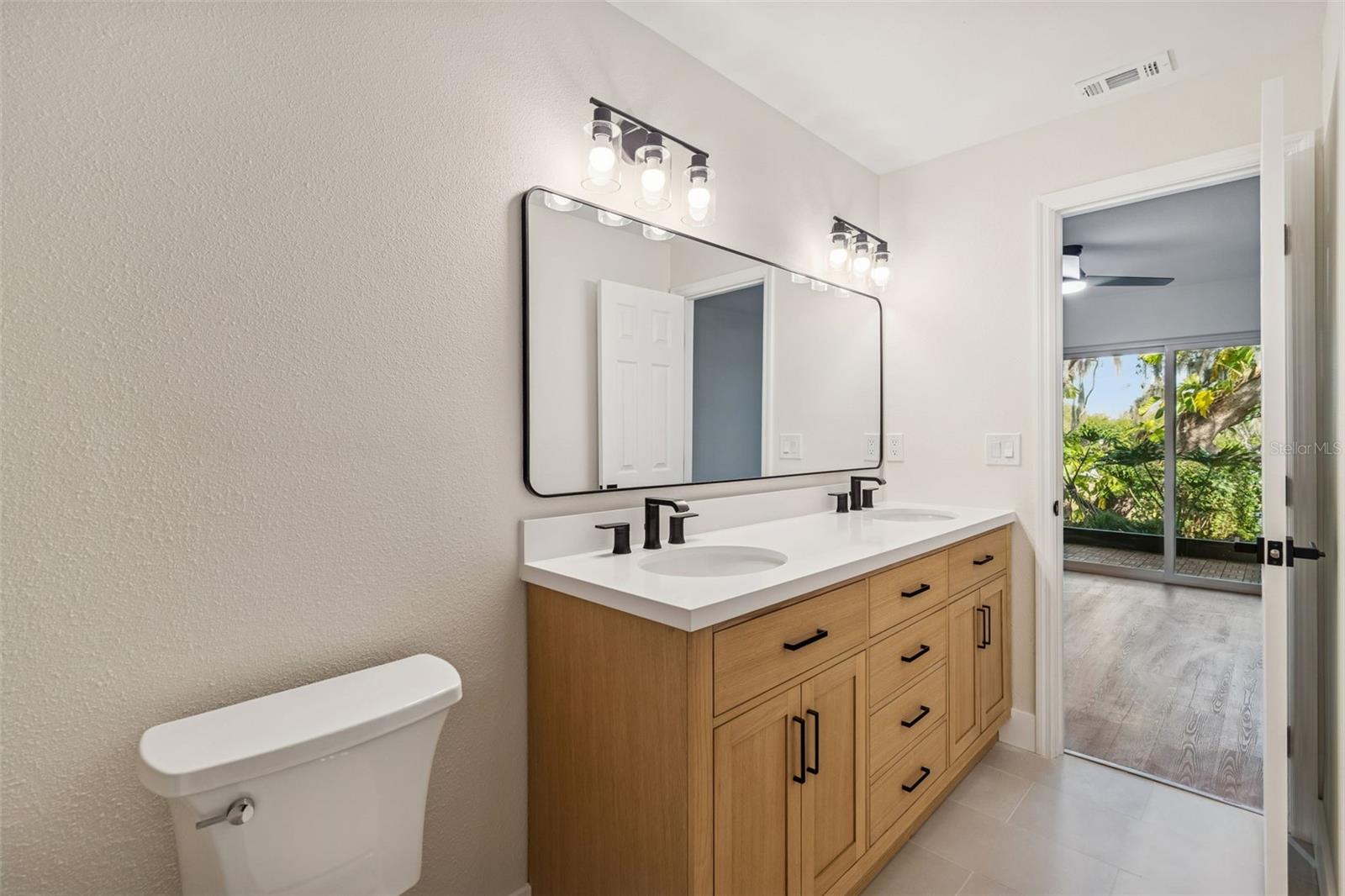 STEEPLECHASE PH - Residential