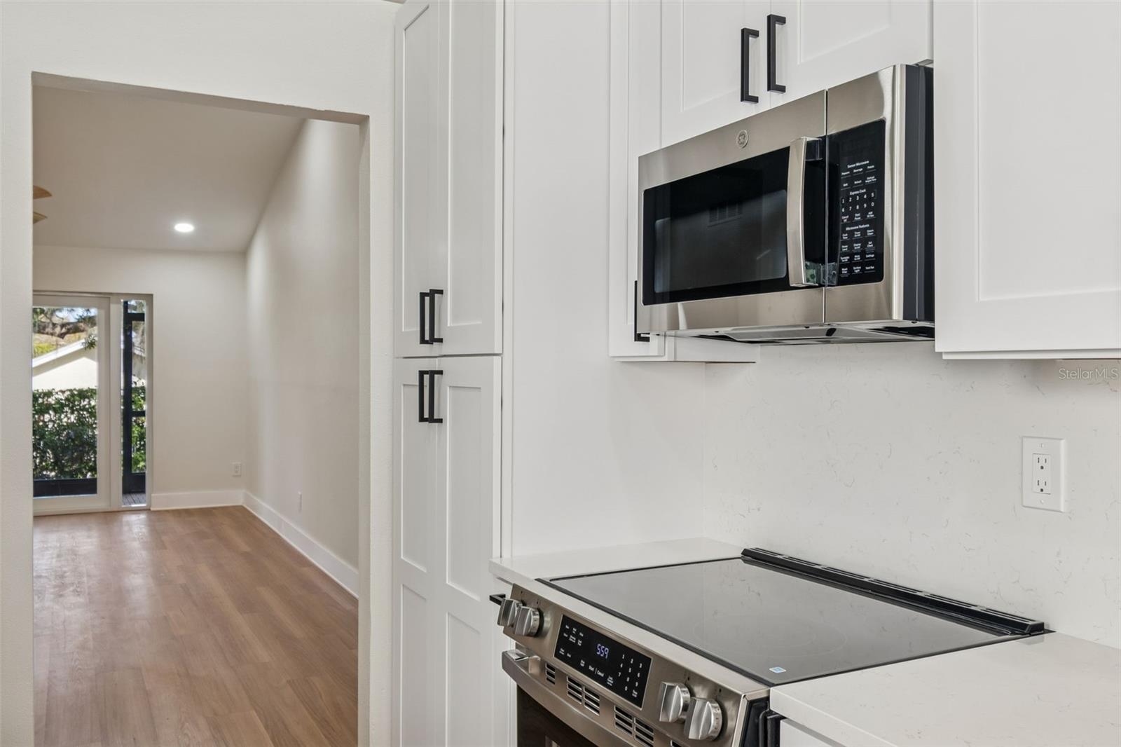 STEEPLECHASE PH - Residential