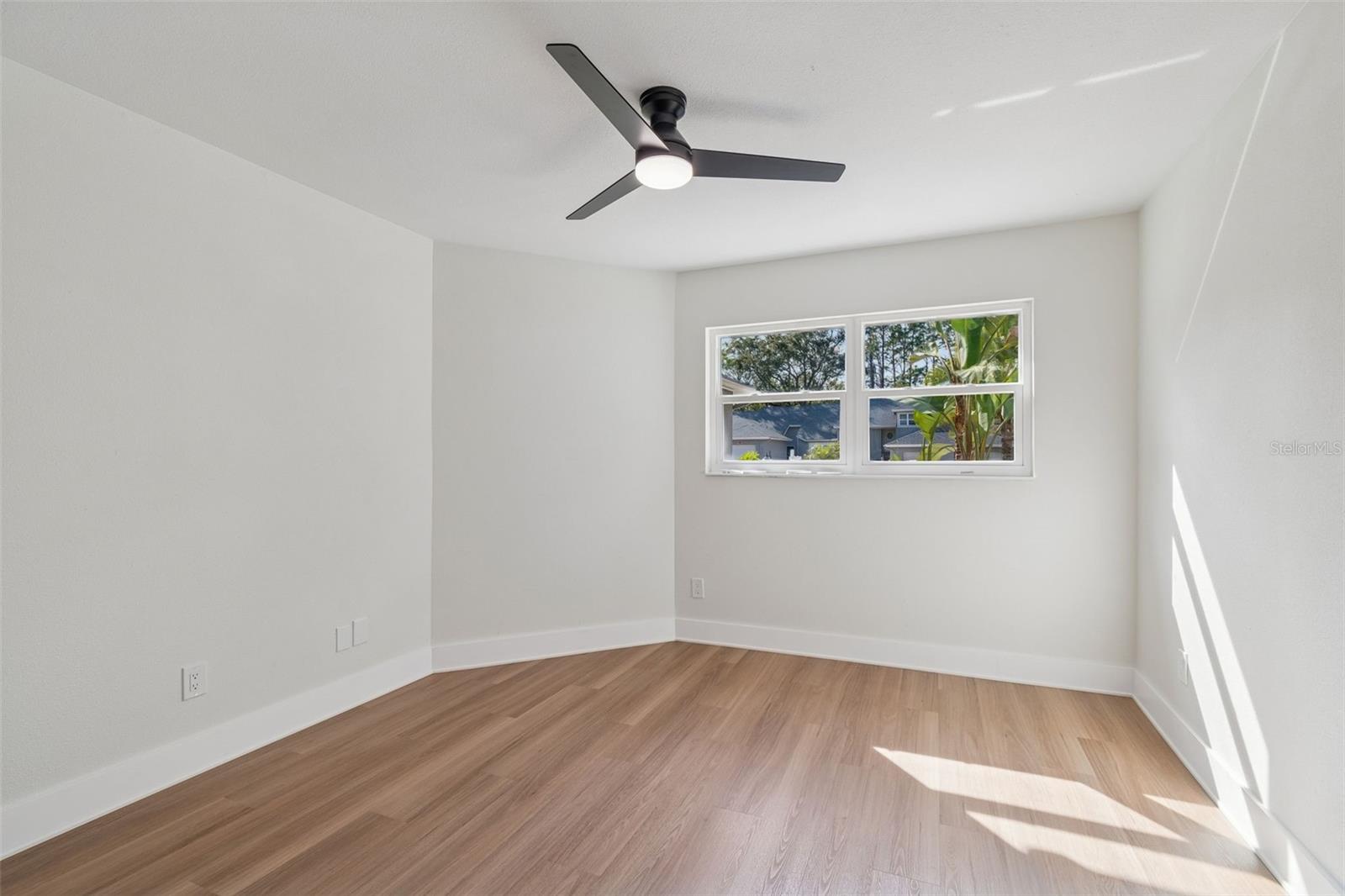 STEEPLECHASE PH - Residential