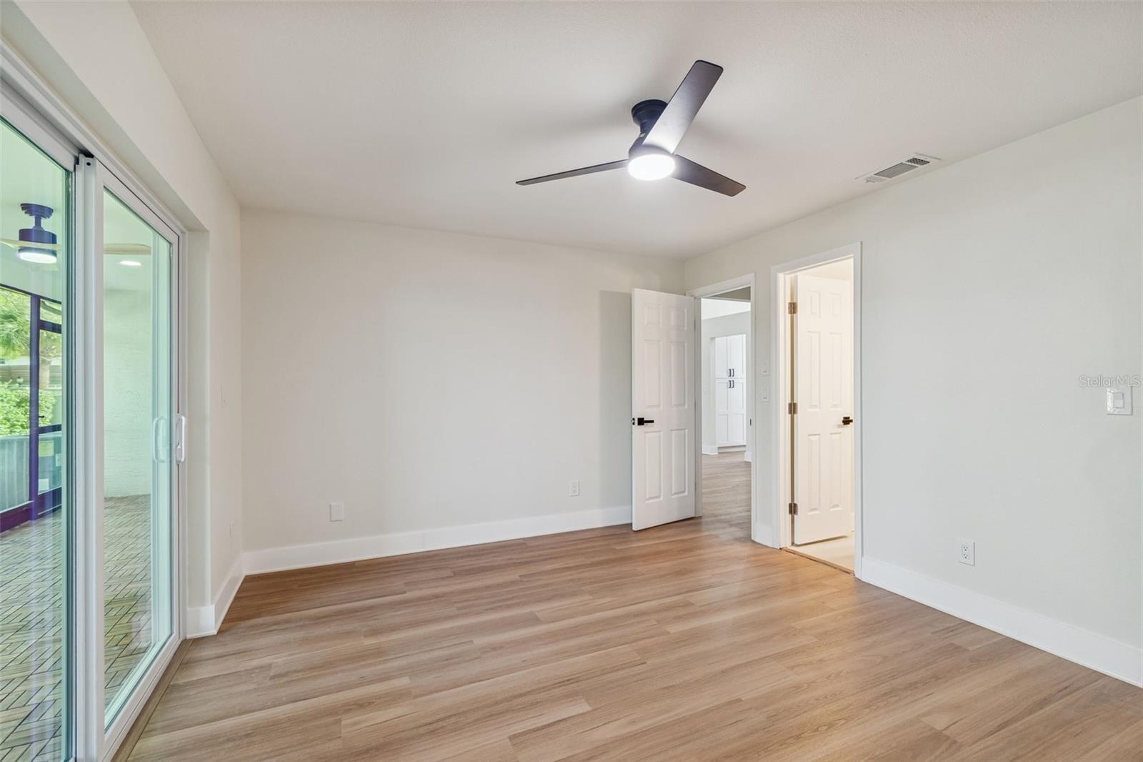 STEEPLECHASE PH - Residential