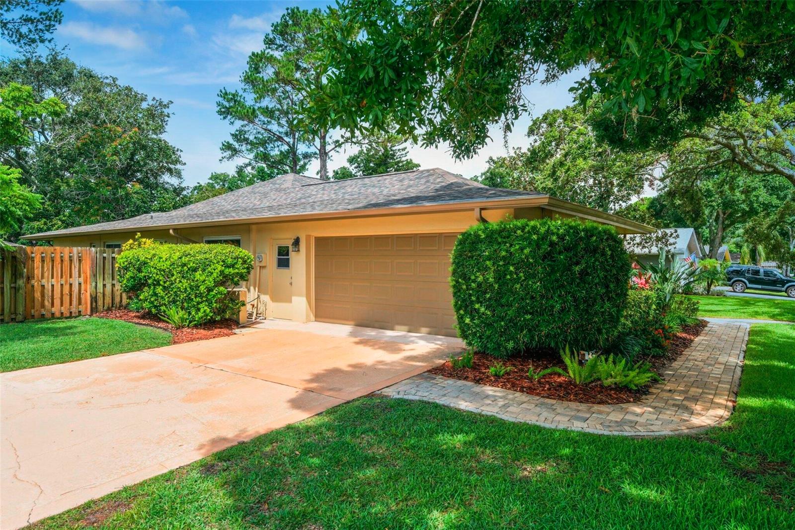 625 VILLAGE WAY