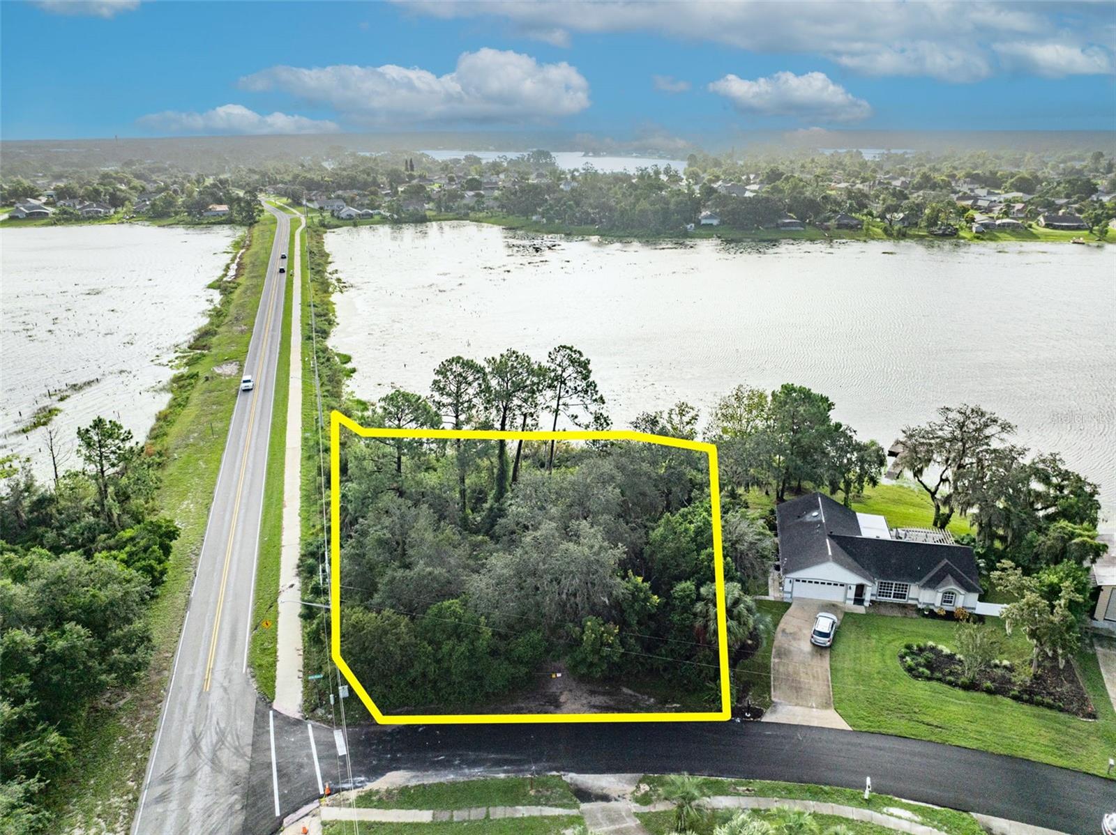 DELTONA LAKES UNIT 31 - Land