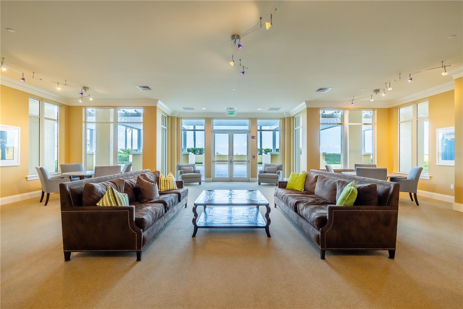 BEL MARE PH II - Residential